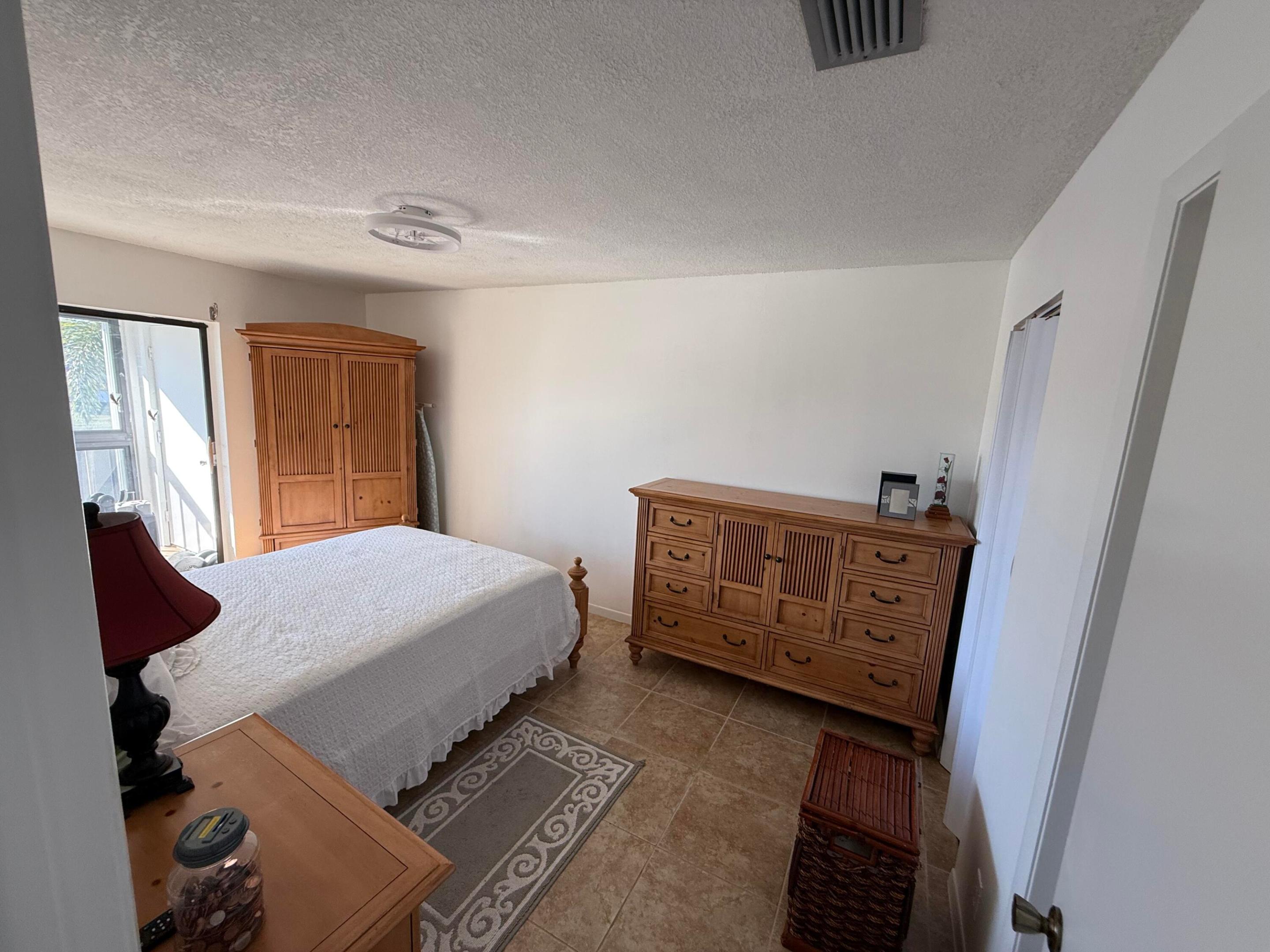 WITNEY E CONDO - Residential Lease