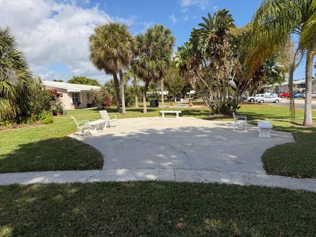 VENETIAN ISLES CO-OP - Residential