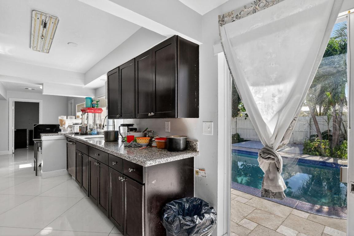 BOCA ISLANDS SEC 1 - Residential