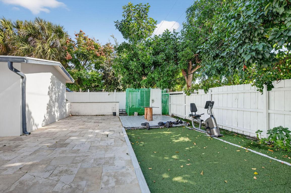 BOCA ISLANDS SEC 1 - Residential
