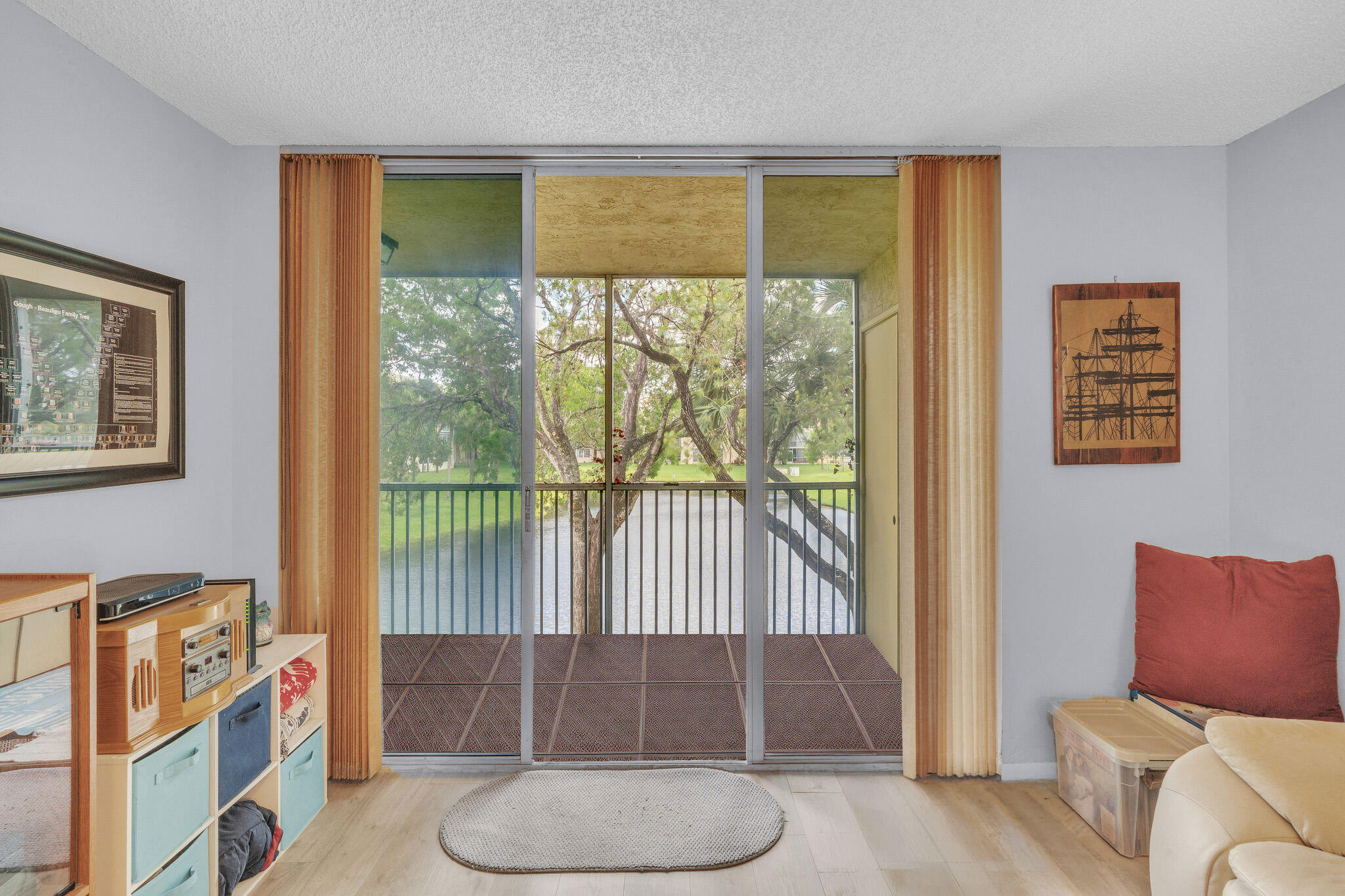 CYPRESS CHASE NORTH NO 1 CONDO - Residential