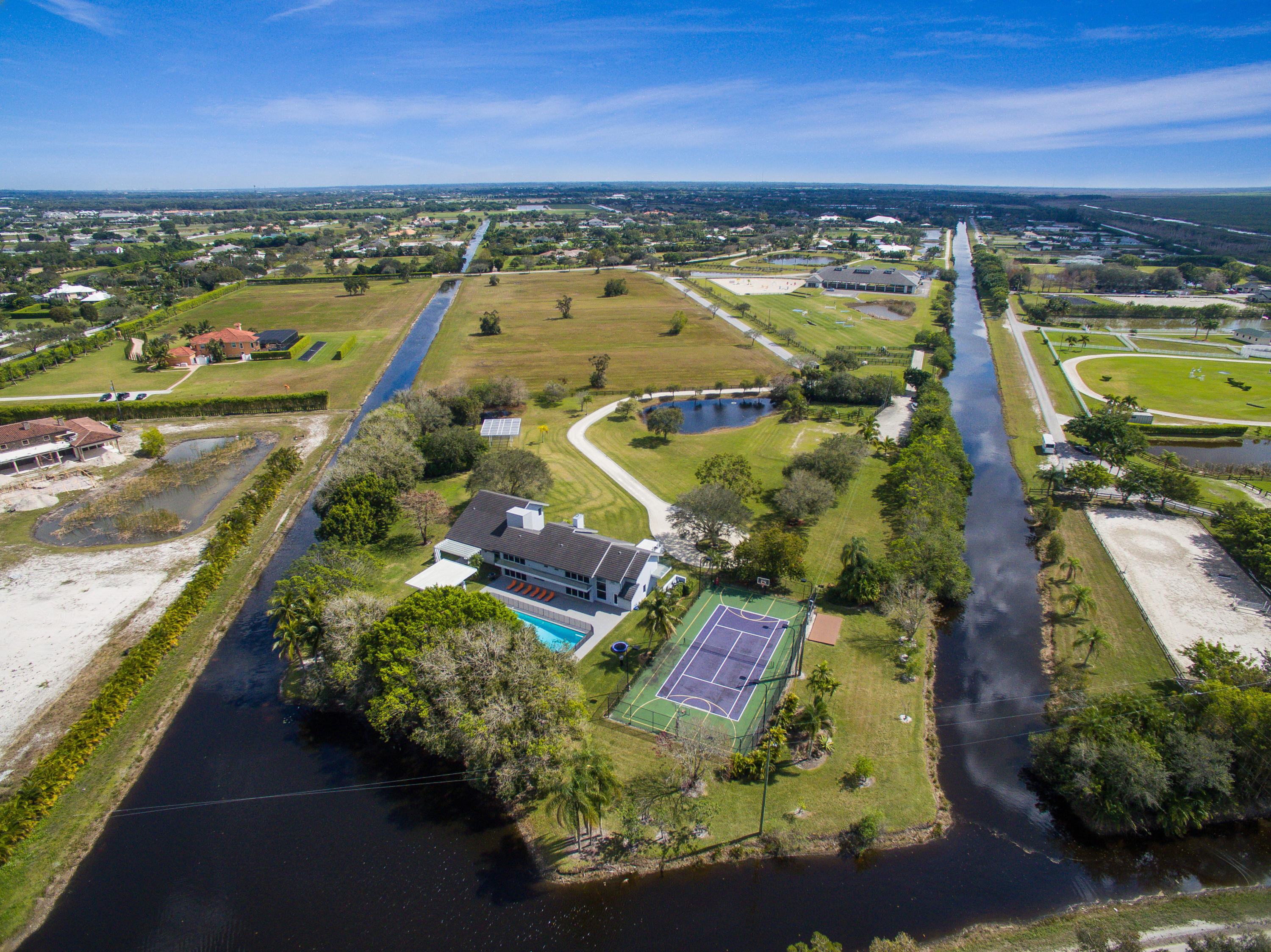 PALM BEACH POINT - Residential