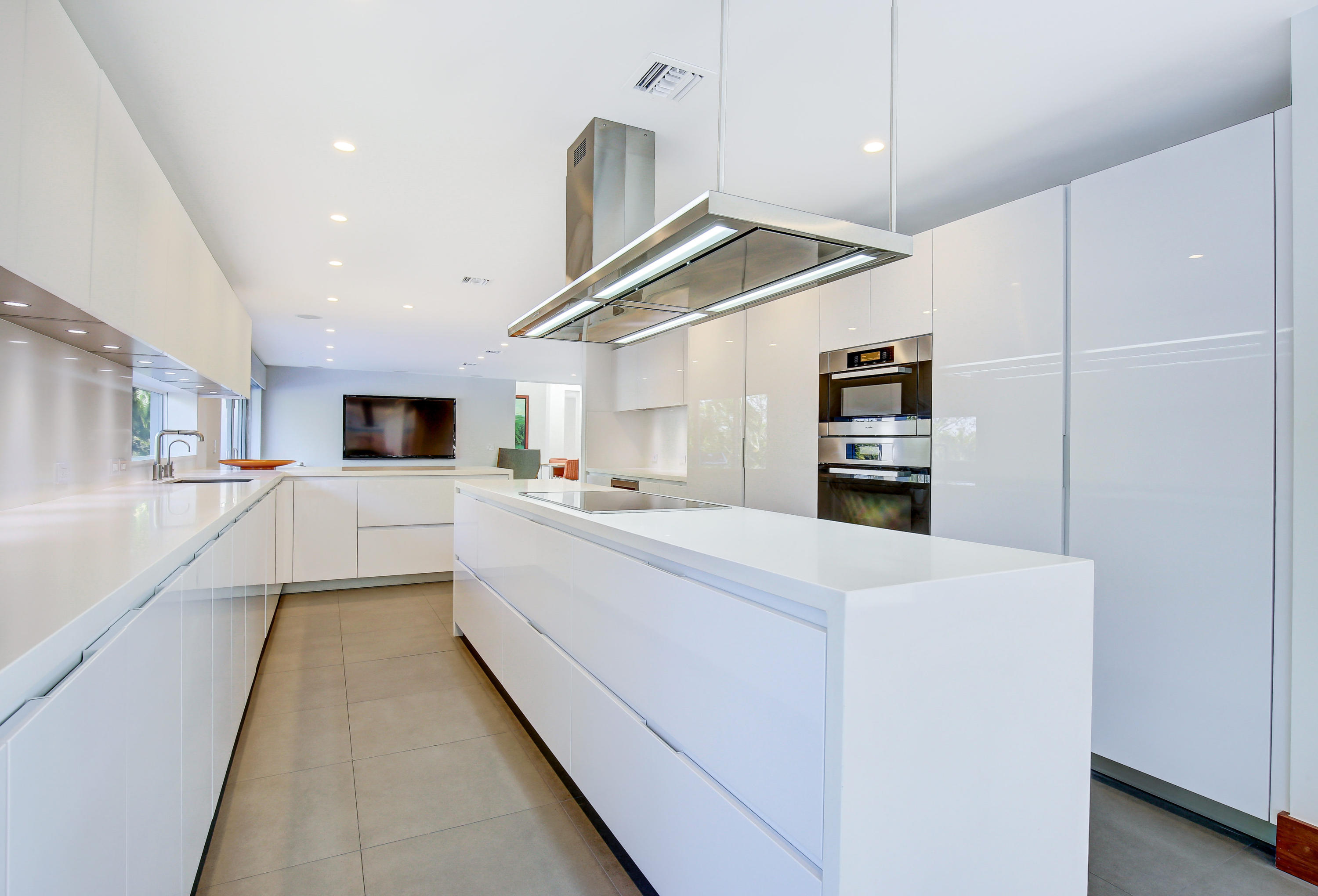 PALM BEACH POINT - Residential