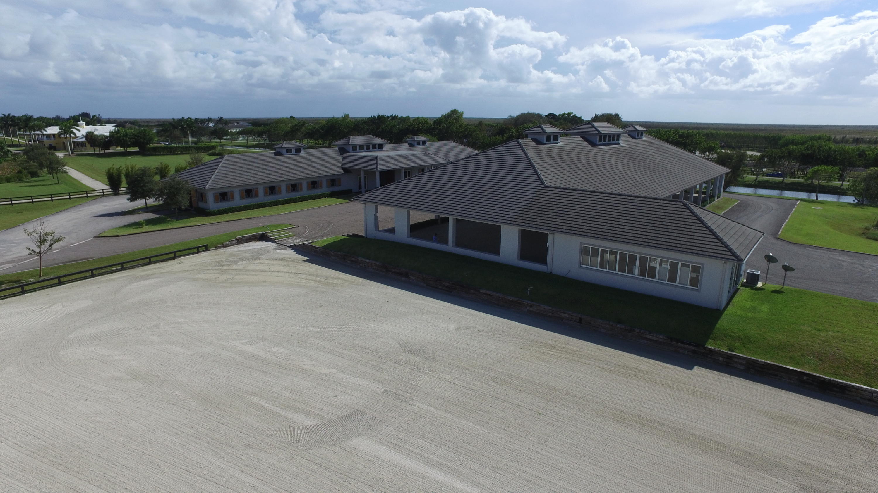 PALM BEACH POINT - Residential