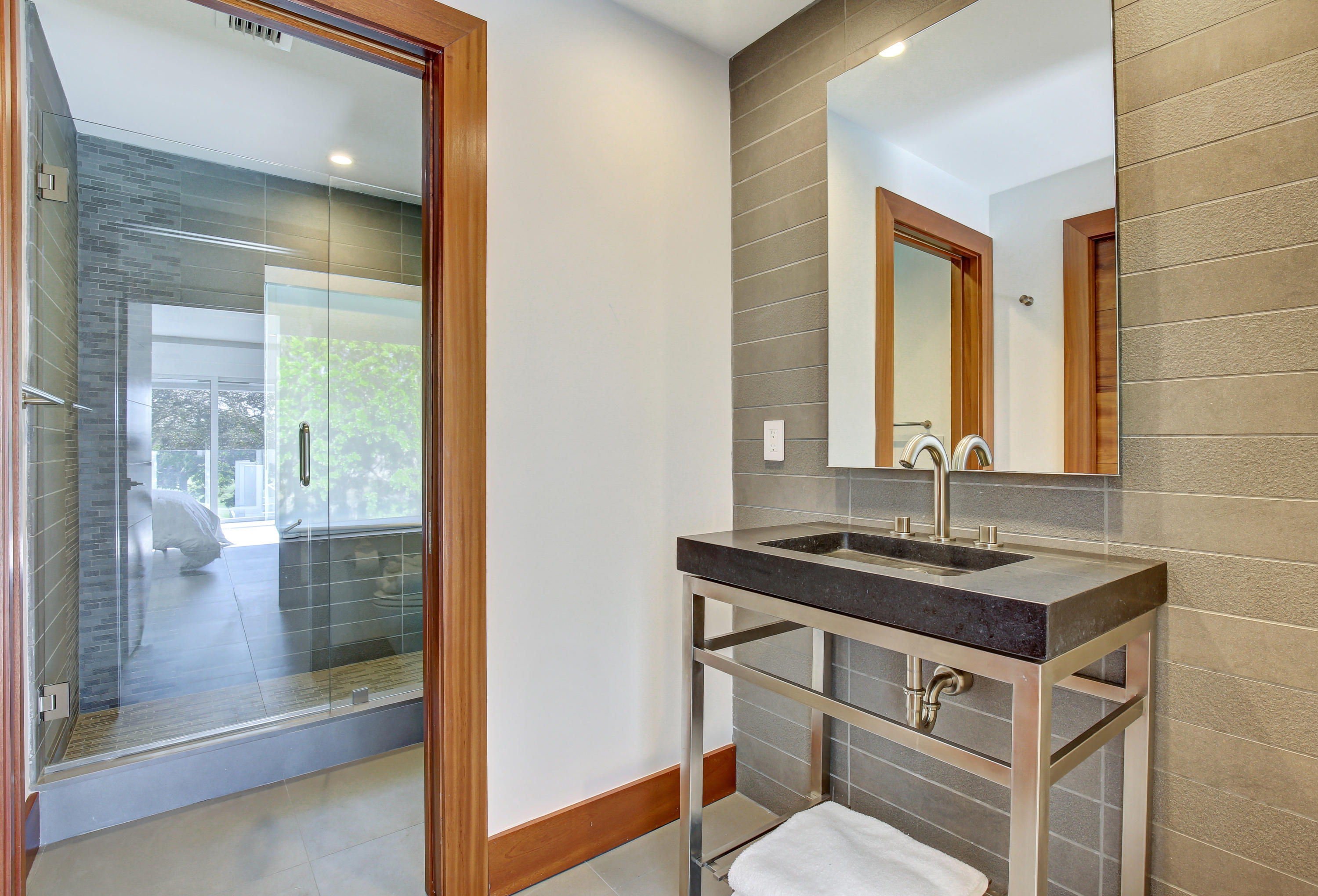 PALM BEACH POINT - Residential