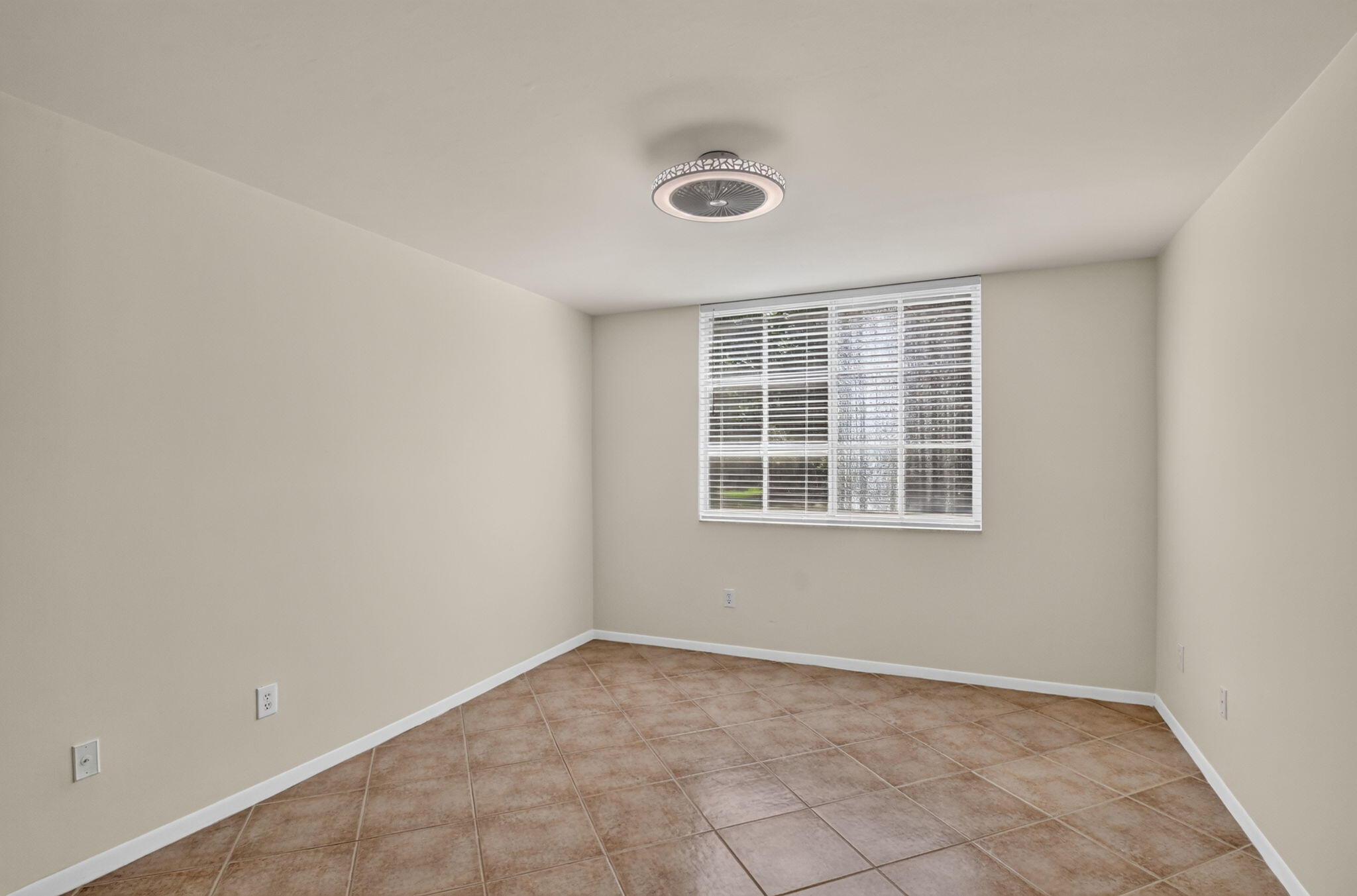YACHT CLUB ON THE INTRACOASTAL CONDO - Residential Lease