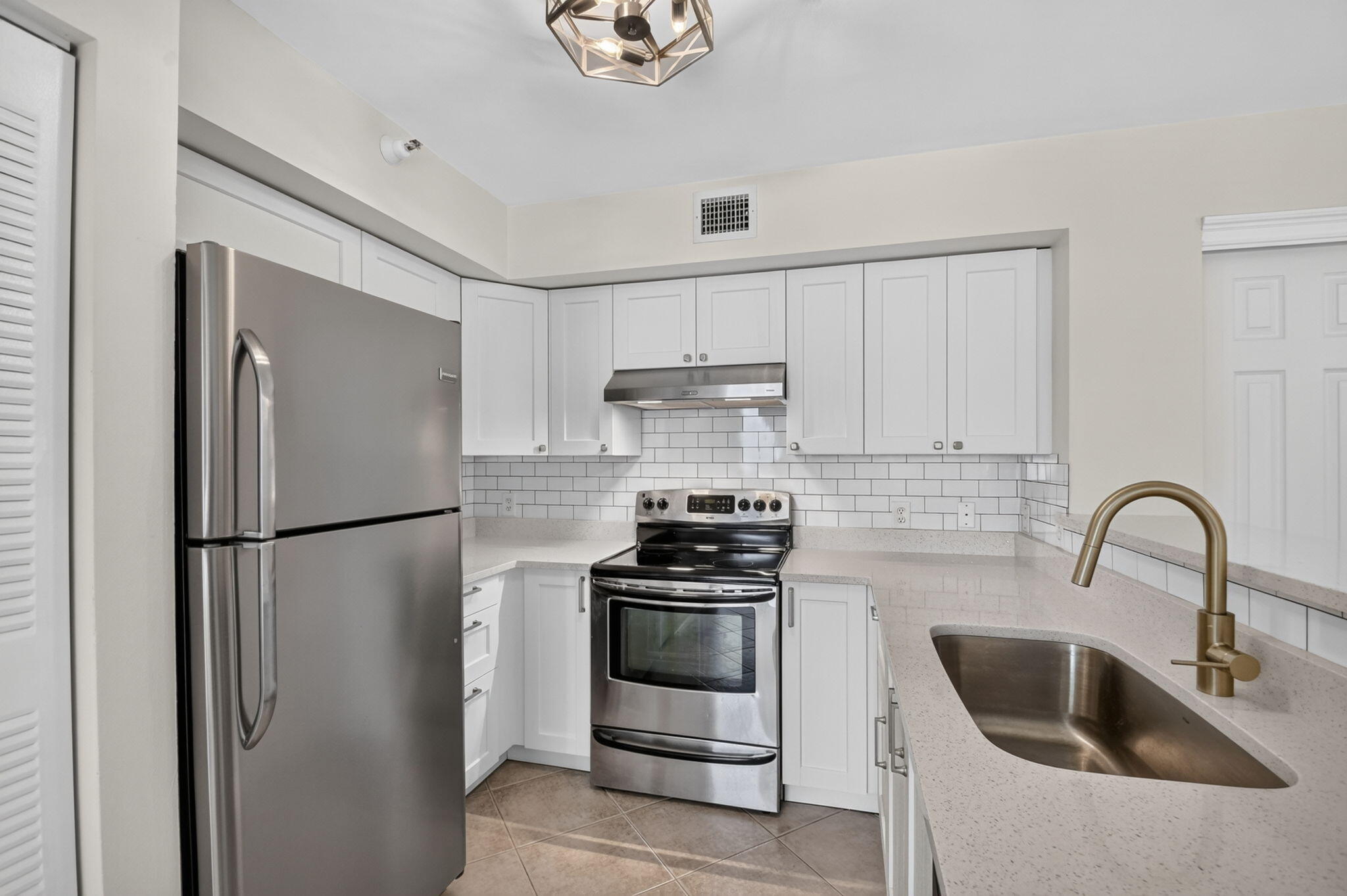 YACHT CLUB ON THE INTRACOASTAL CONDO - Residential Lease