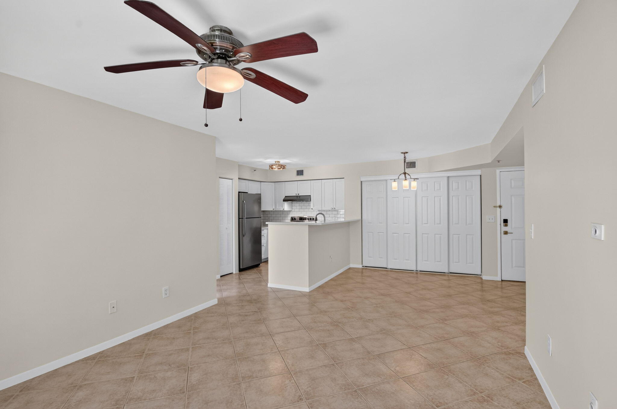 YACHT CLUB ON THE INTRACOASTAL CONDO - Residential Lease