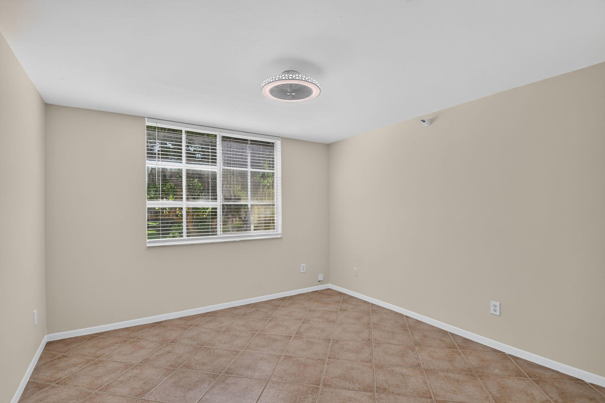 YACHT CLUB ON THE INTRACOASTAL CONDO - Residential Lease
