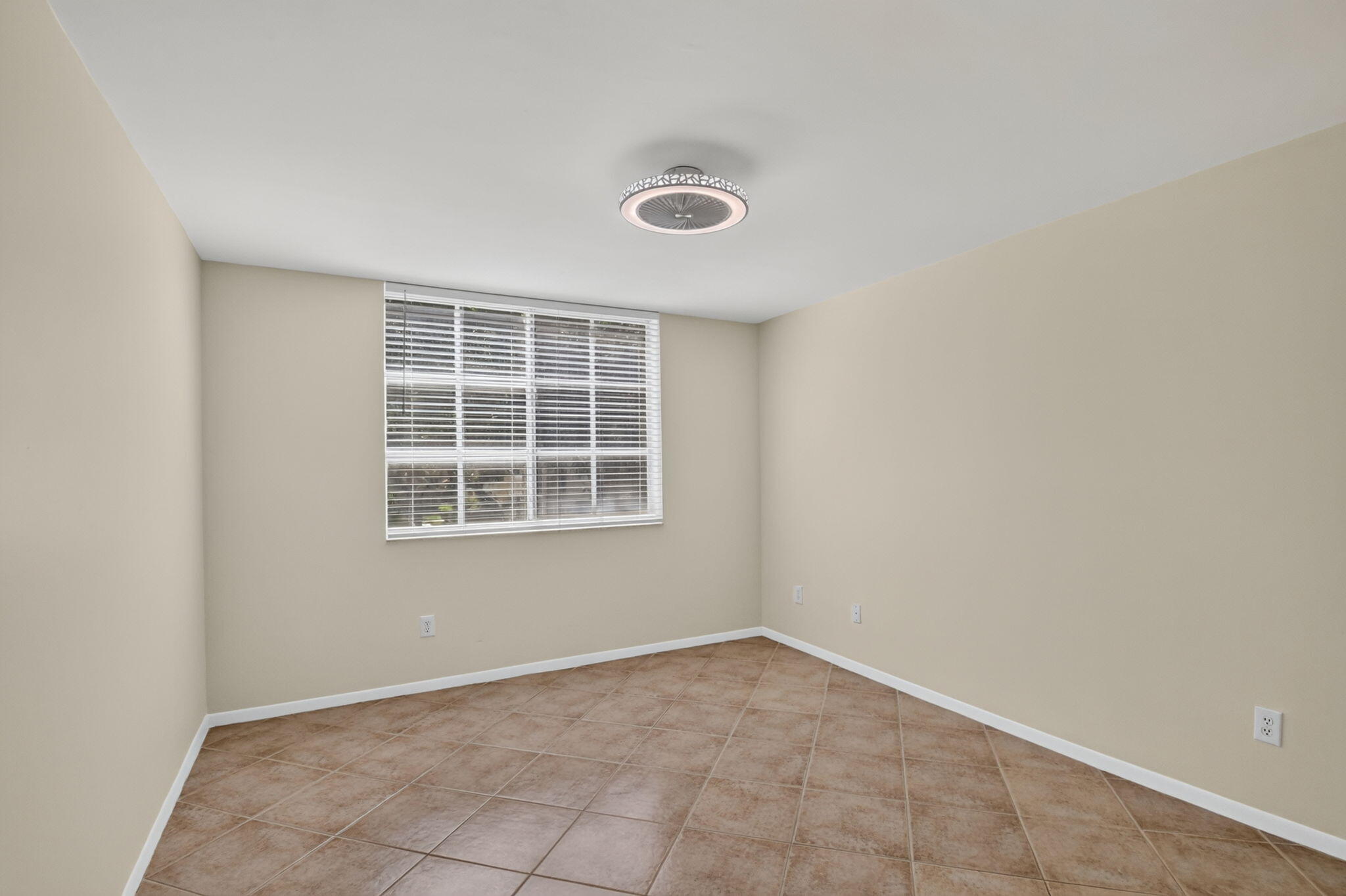 YACHT CLUB ON THE INTRACOASTAL CONDO - Residential Lease