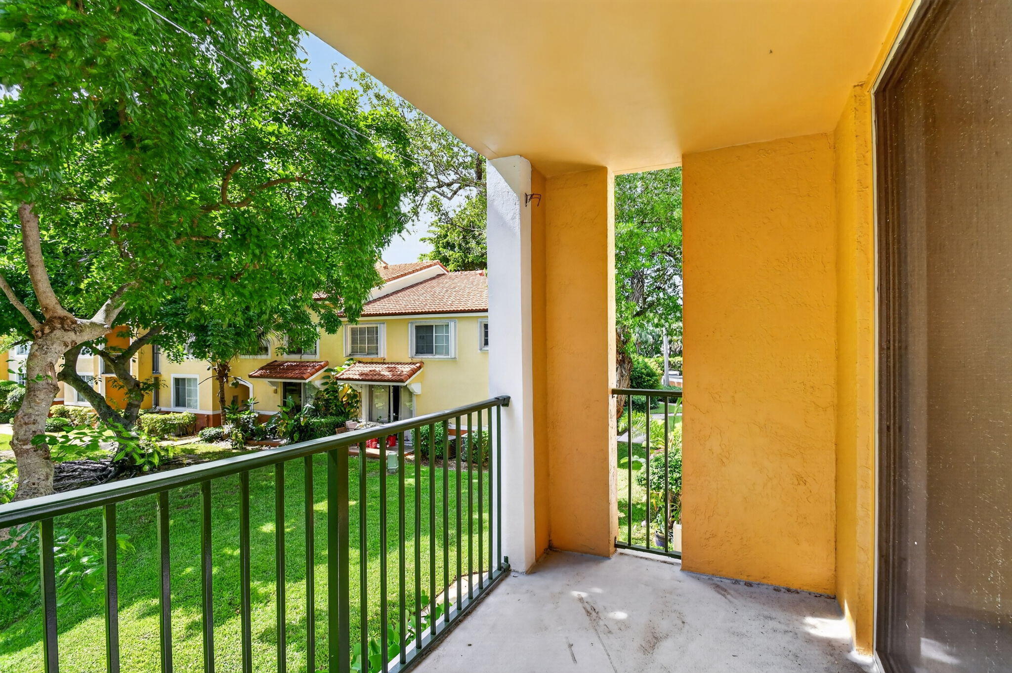 YACHT CLUB ON THE INTRACOASTAL CONDO - Residential Lease