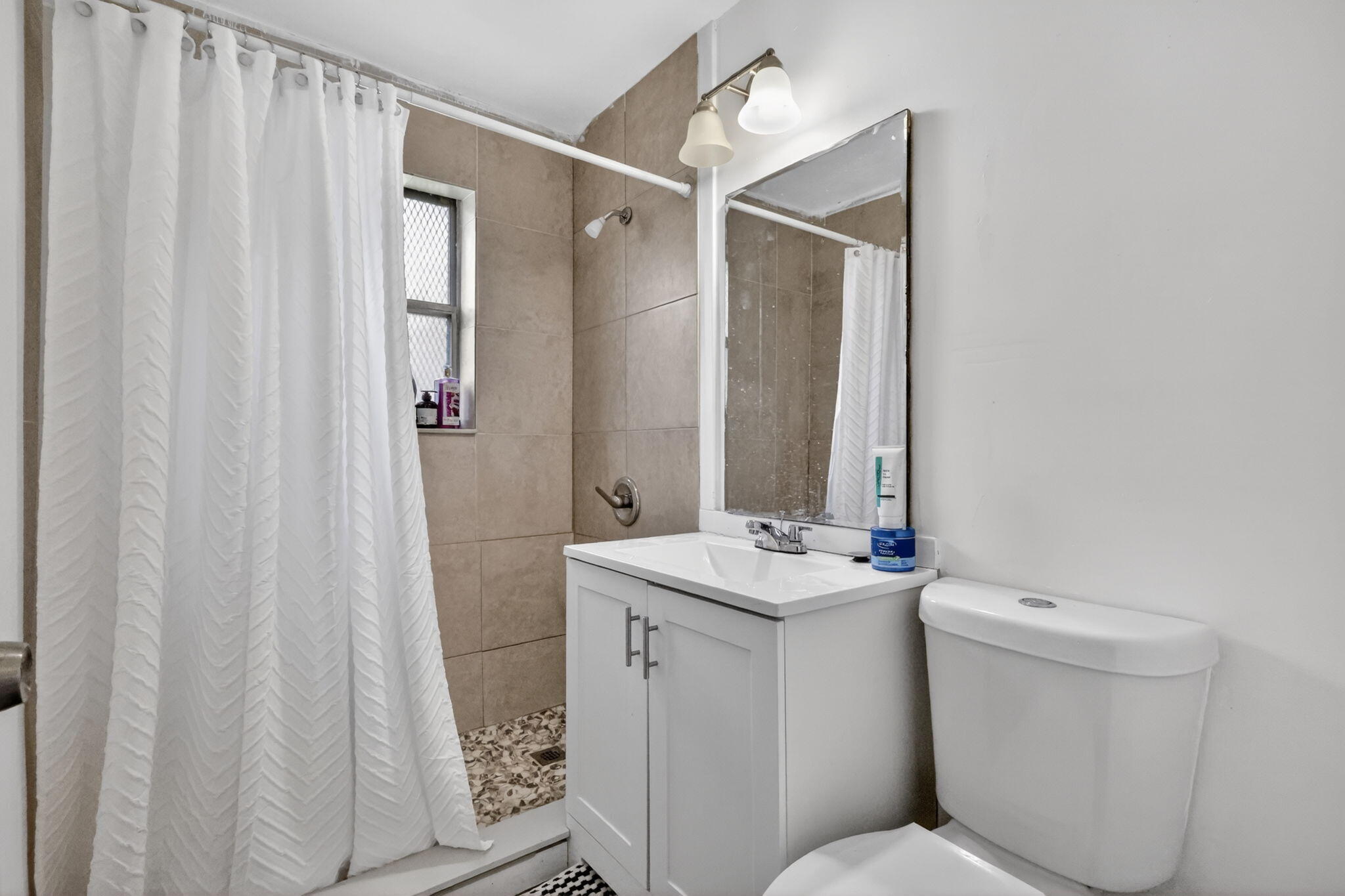 FRESHWATER 11TH & 12TH AVE ADD - Residential Income
