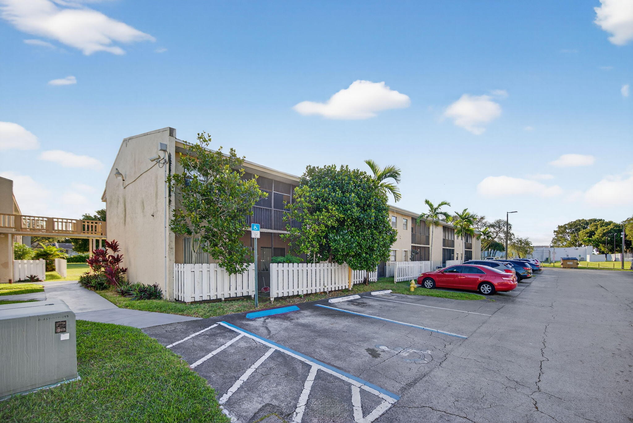 CUTLER CREEK VILLAGE CONDO - Residential