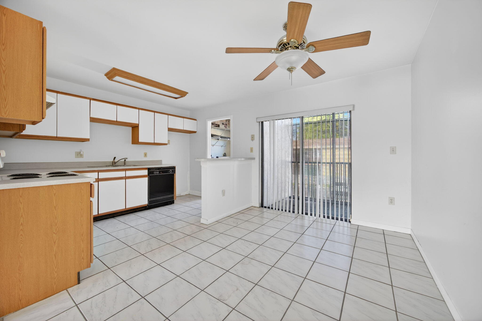 CUTLER CREEK VILLAGE CONDO - Residential