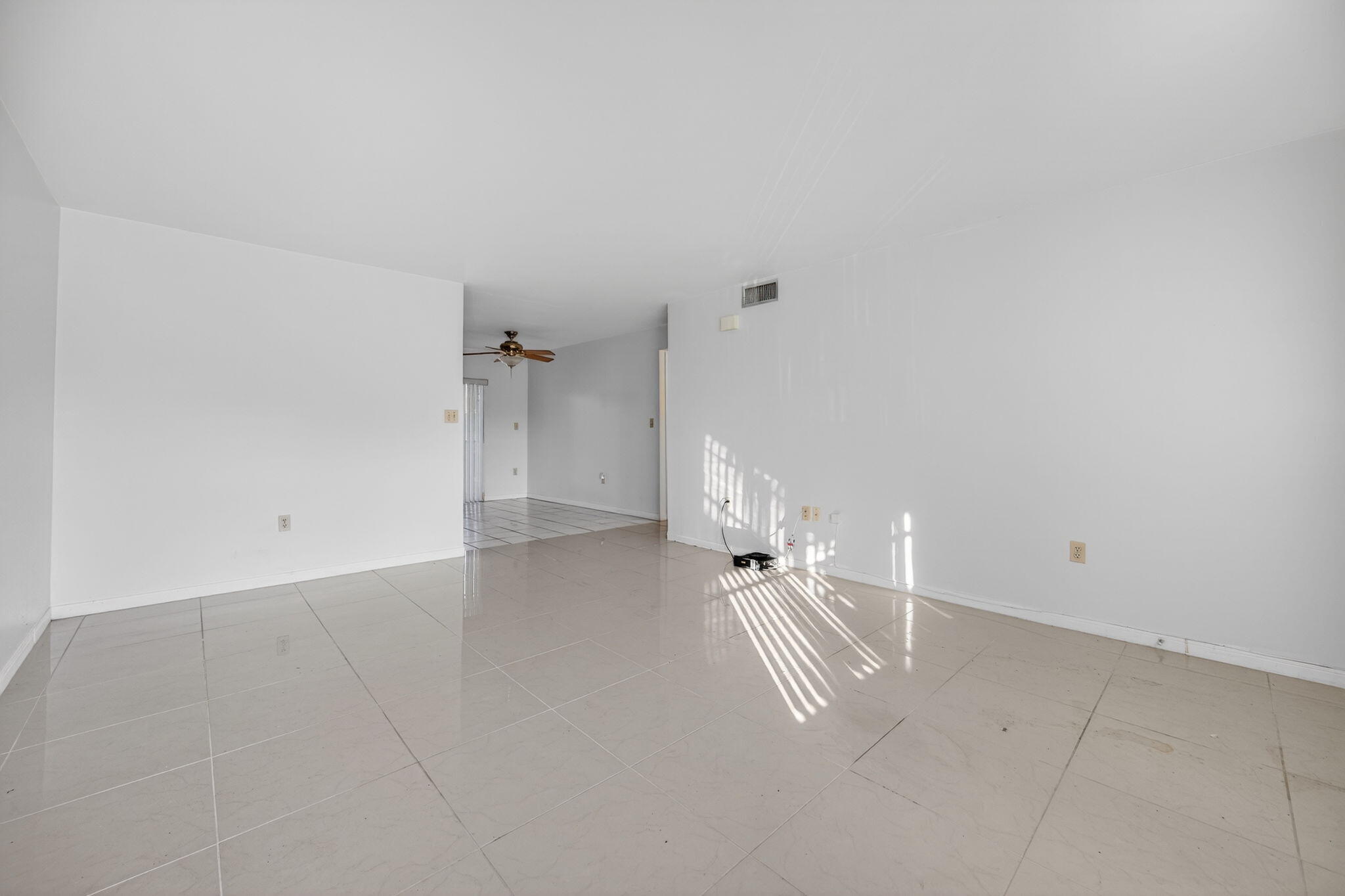 CUTLER CREEK VILLAGE CONDO - Residential