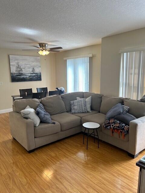 BAY REACH CONDO - Residential Lease