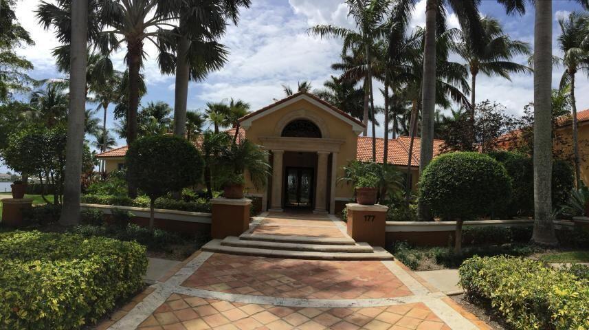 YACHT CLUB - Residential Lease