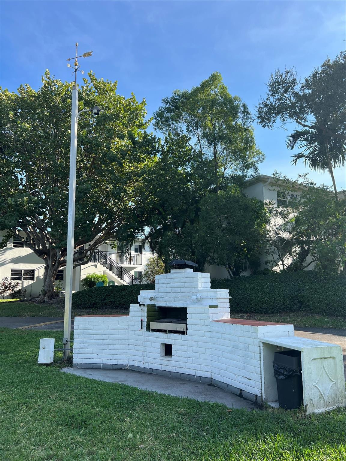 Cliff Lake Villas - Residential