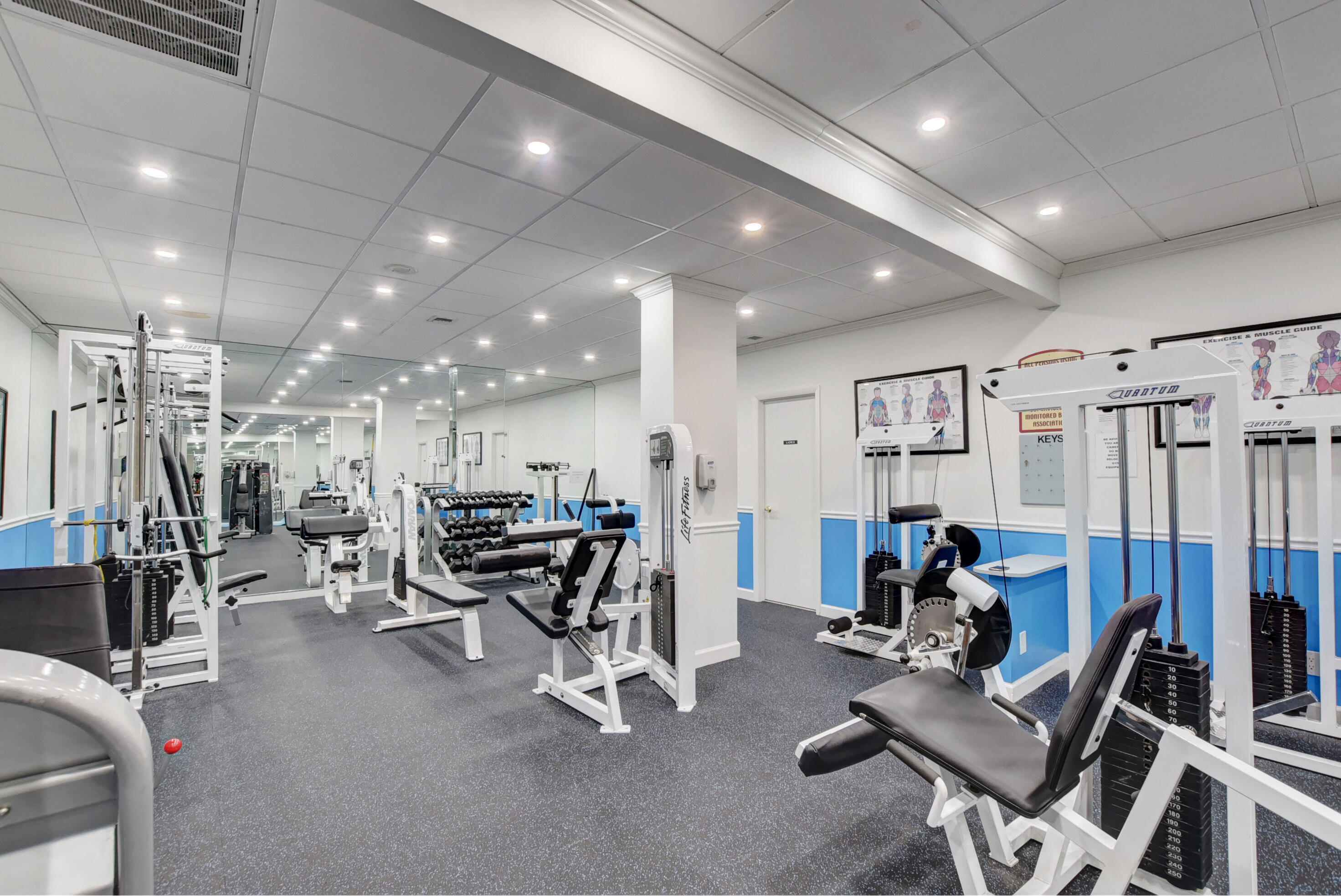 BOCA TOWERS CONDO PORTION - Residential Lease