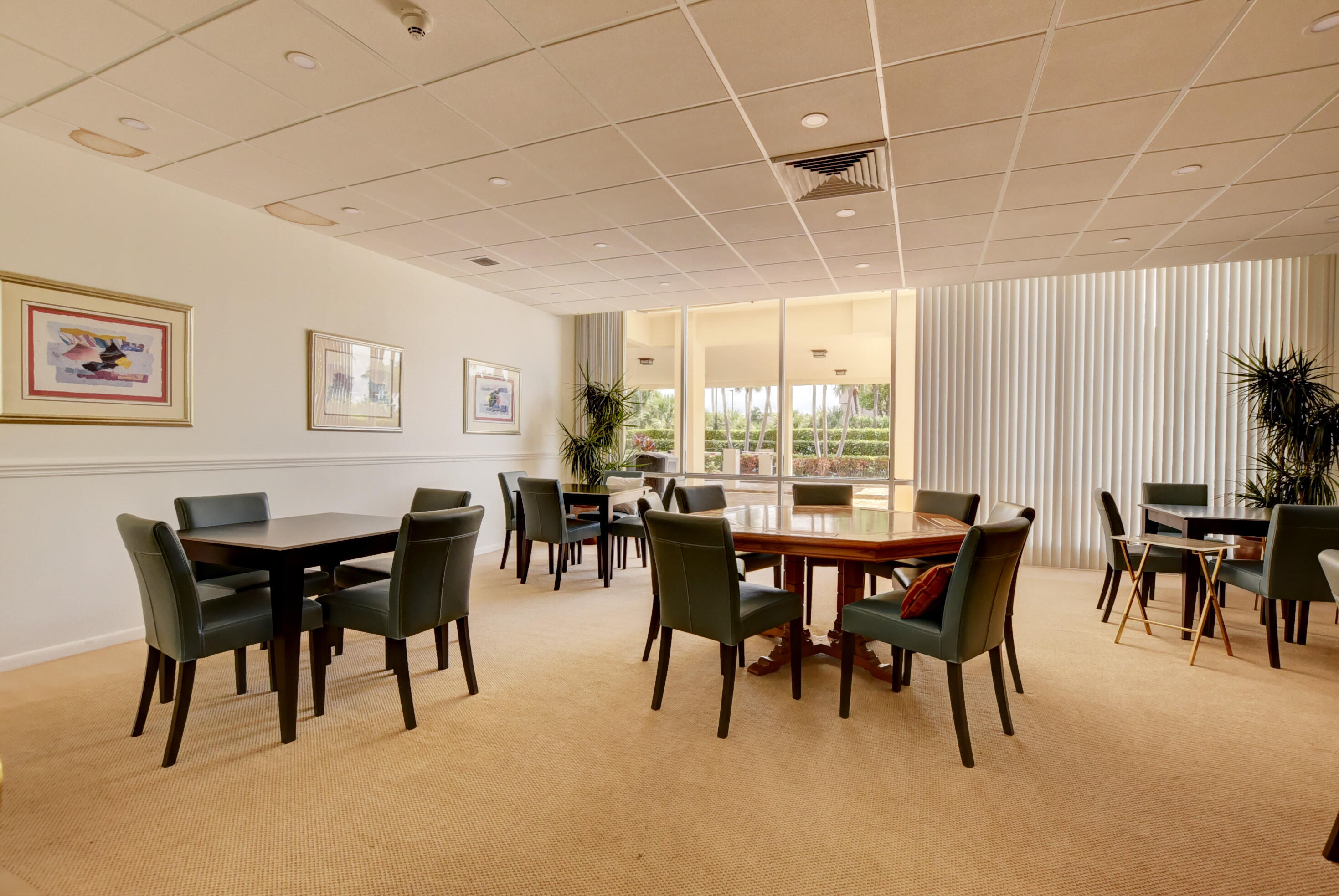 BOCA TOWERS CONDO PORTION - Residential Lease