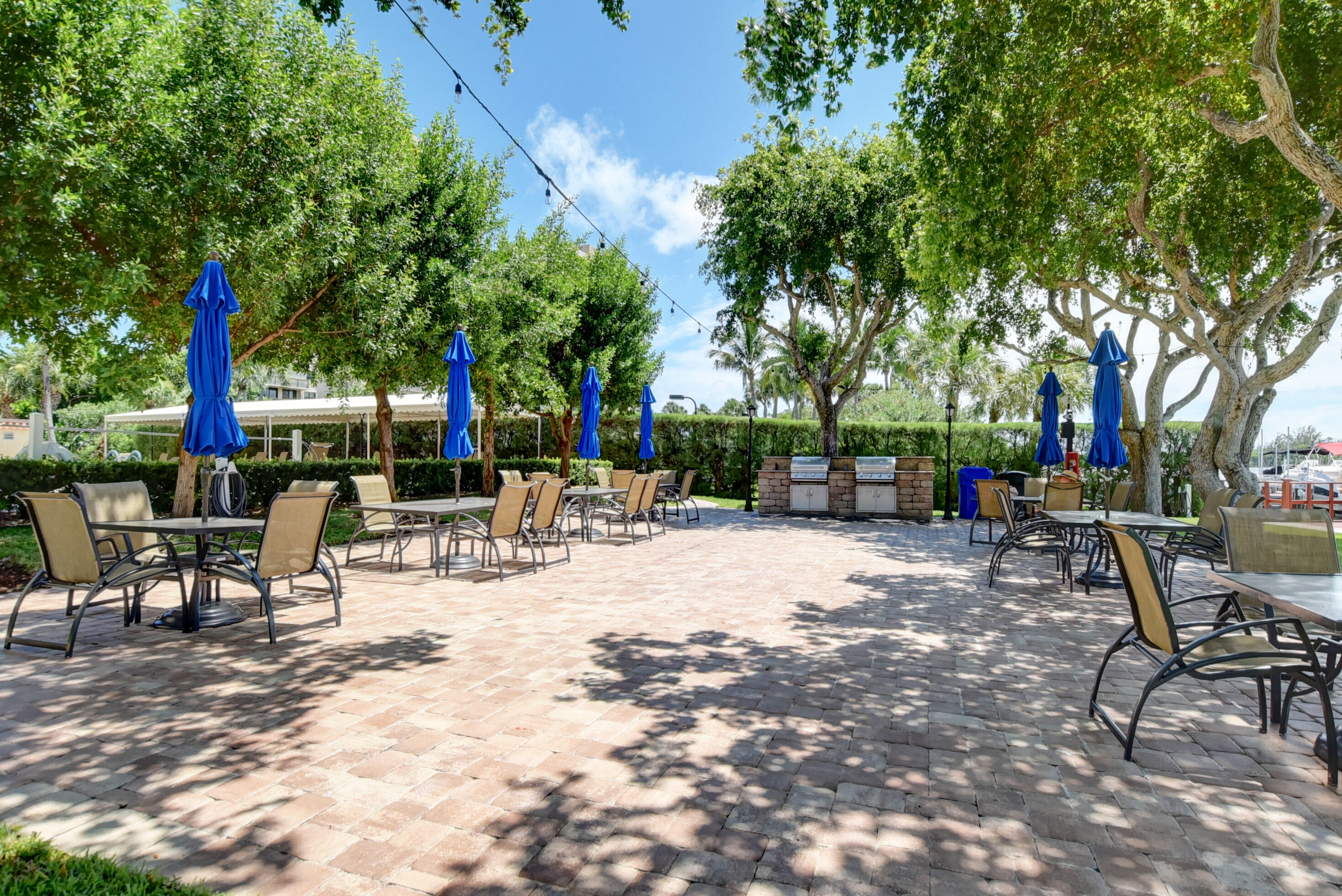 BOCA TOWERS CONDO PORTION - Residential Lease