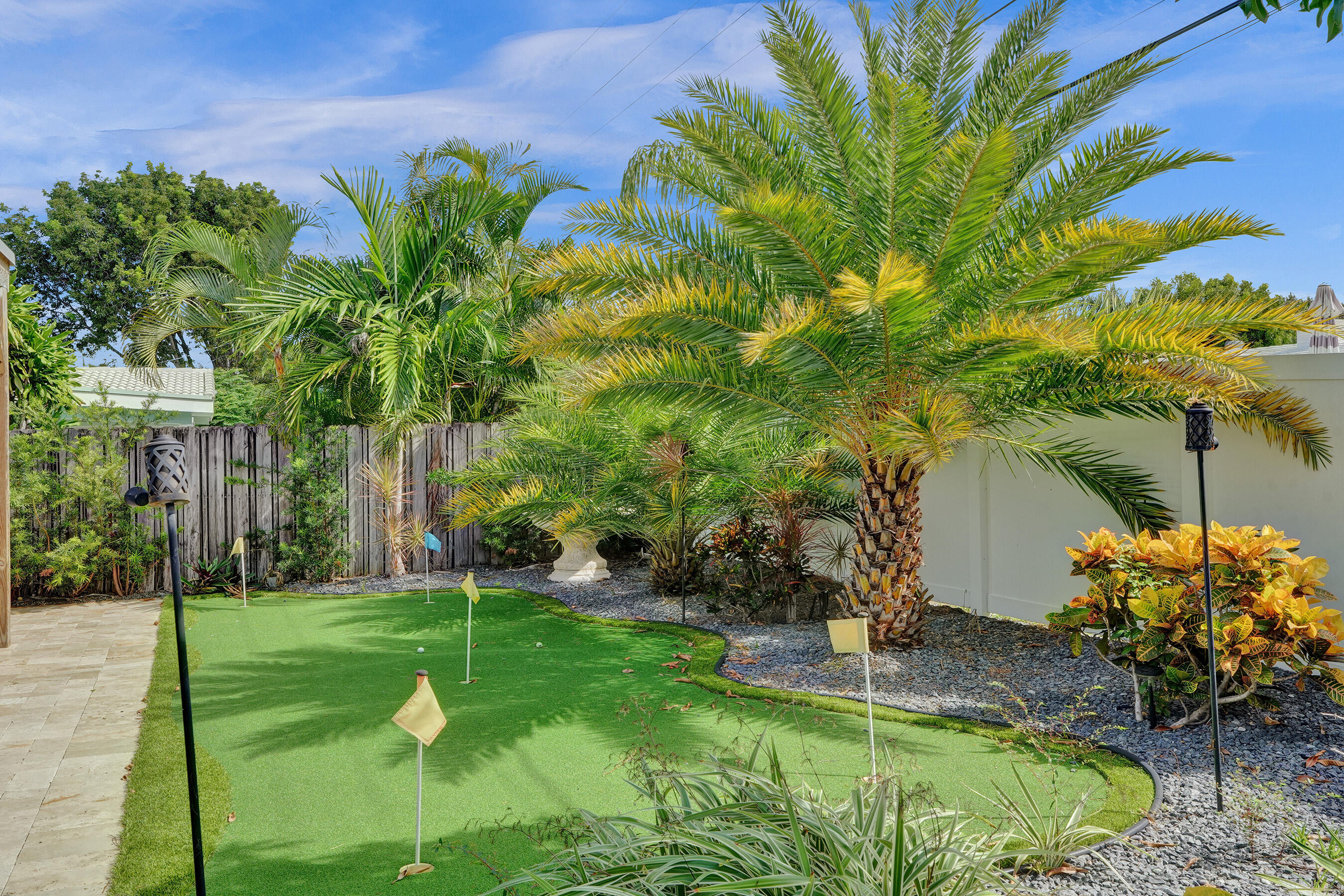 FAIR WAY PARK - Residential Lease
