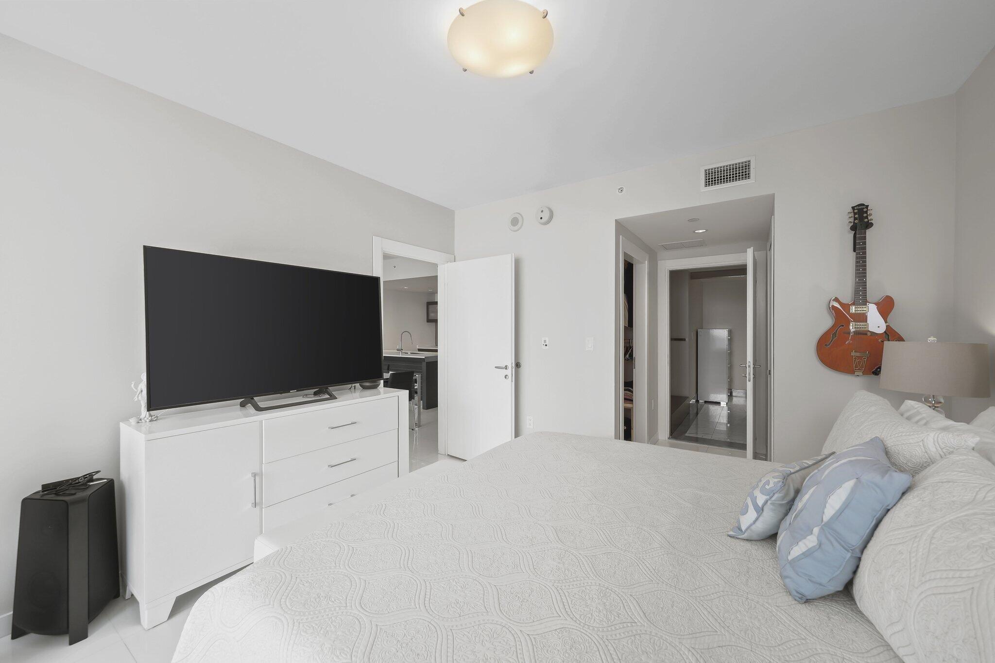 EPIC WEST CONDO - Residential
