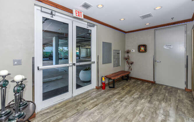 LAKE AVENUE LOFTS CONDO - Residential
