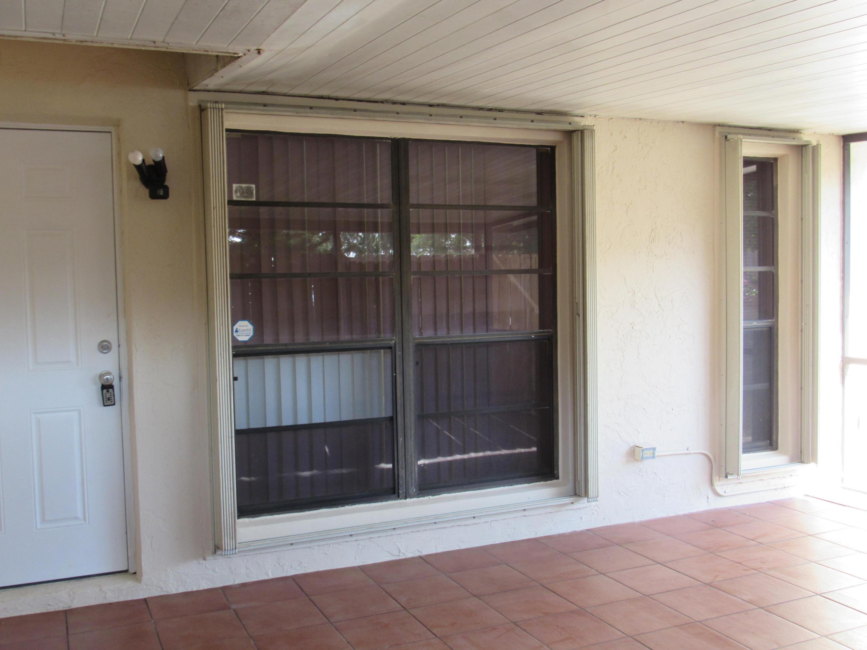 TREE LAKE - Residential Lease