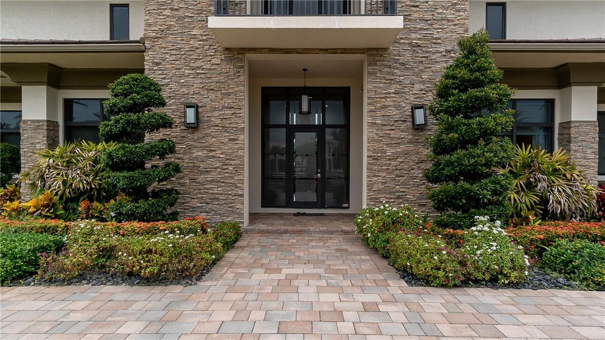 198 Terrace 128-26 B - Residential