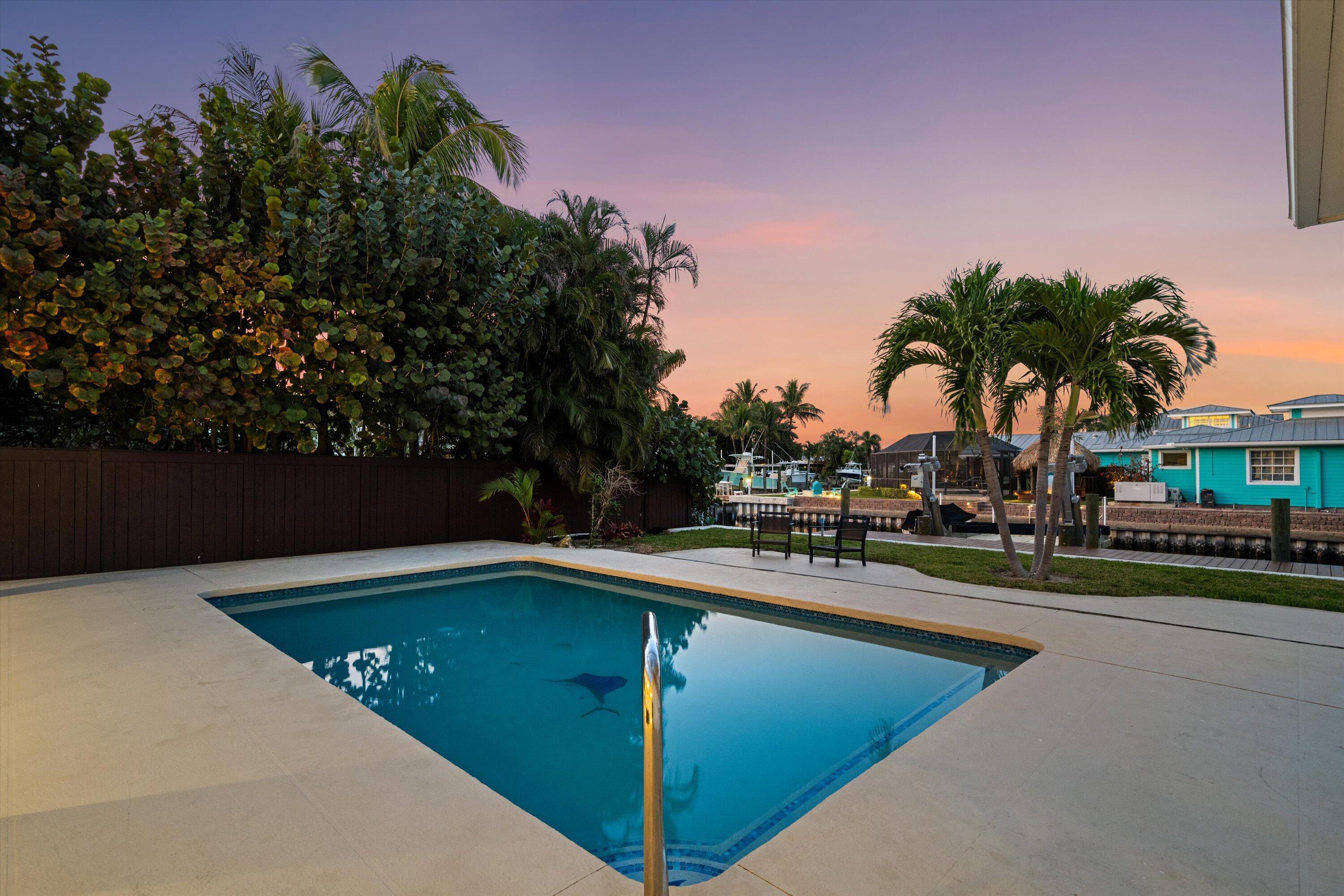 RIVERSIDE - Residential