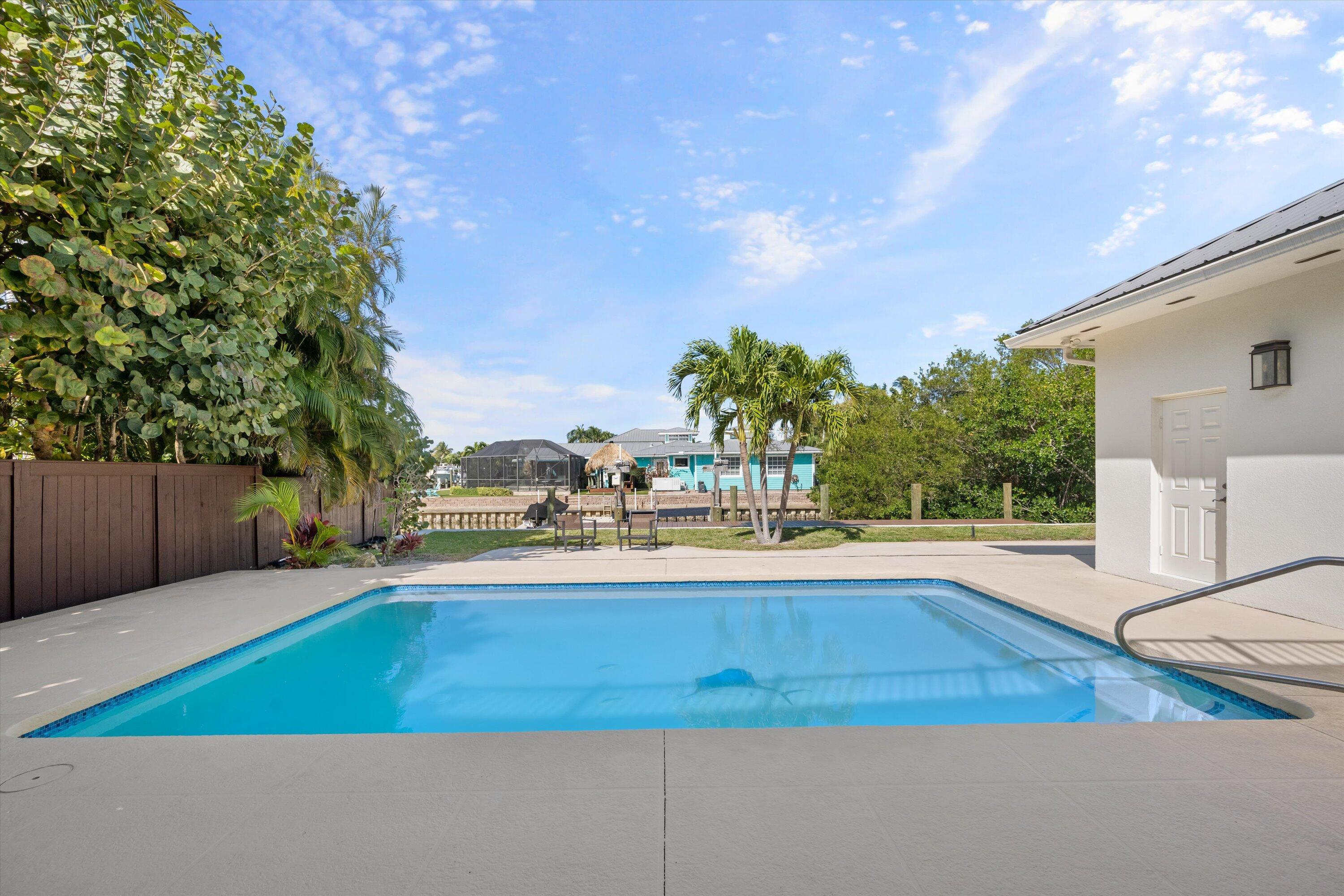 RIVERSIDE - Residential