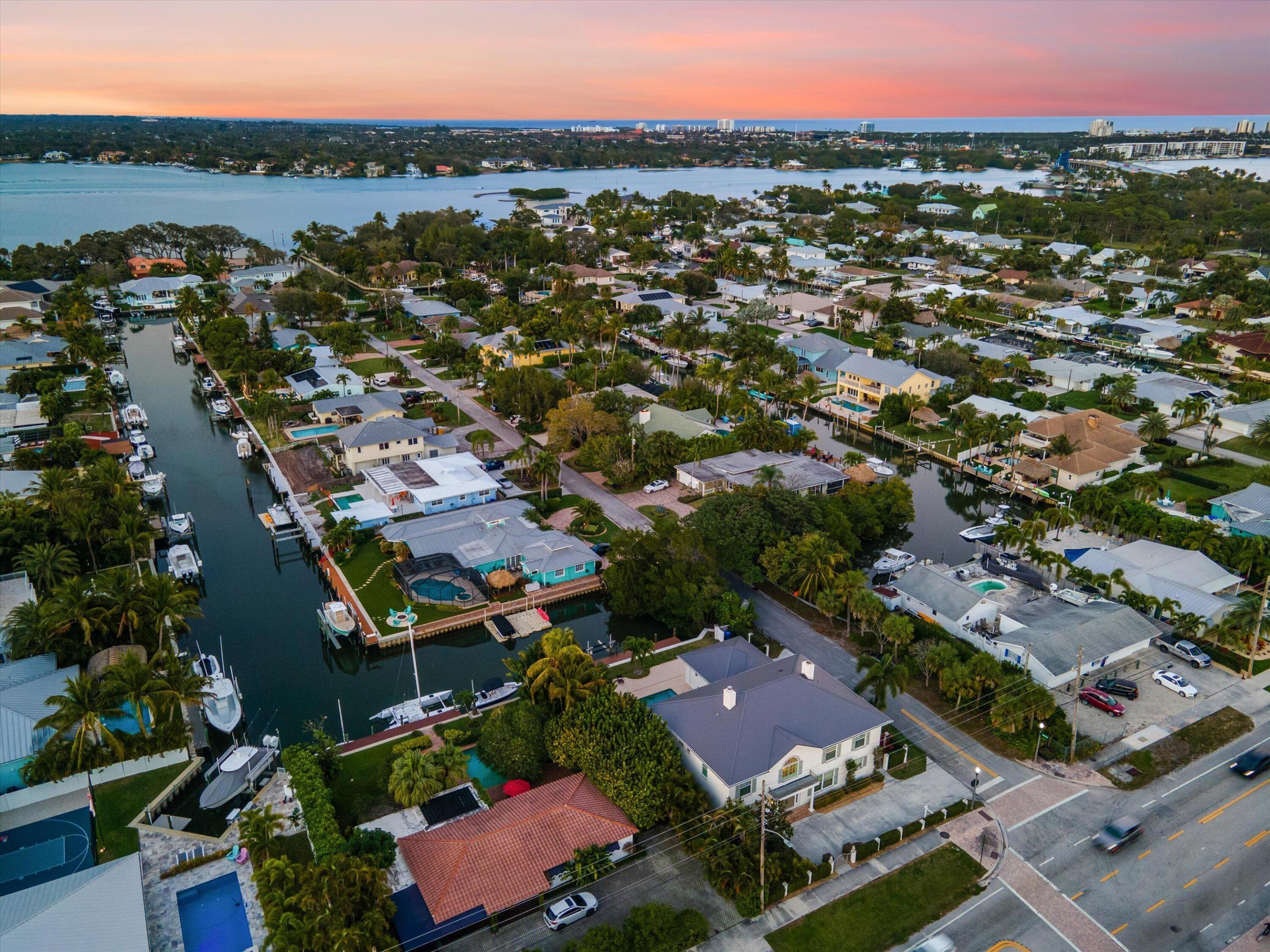 RIVERSIDE - Residential