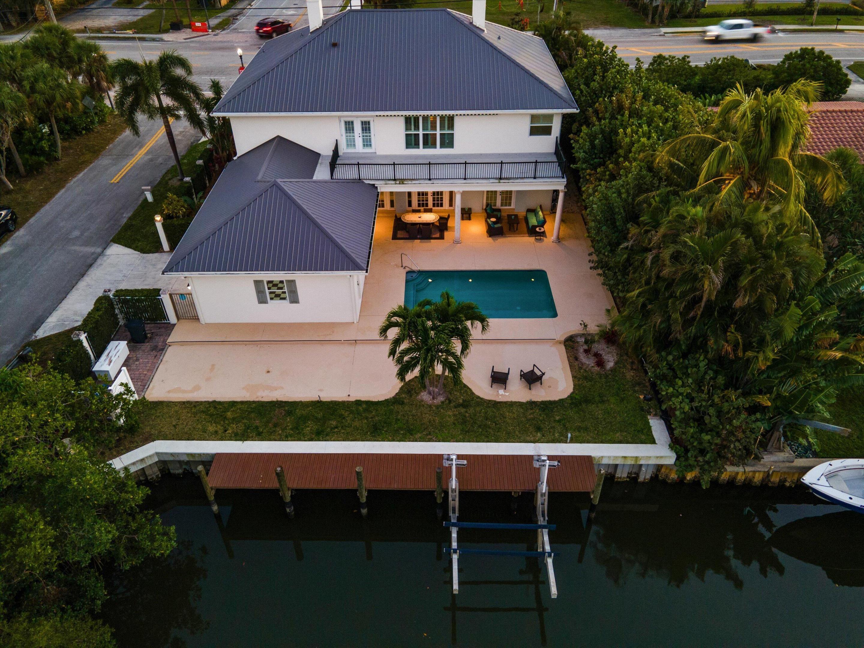 RIVERSIDE - Residential