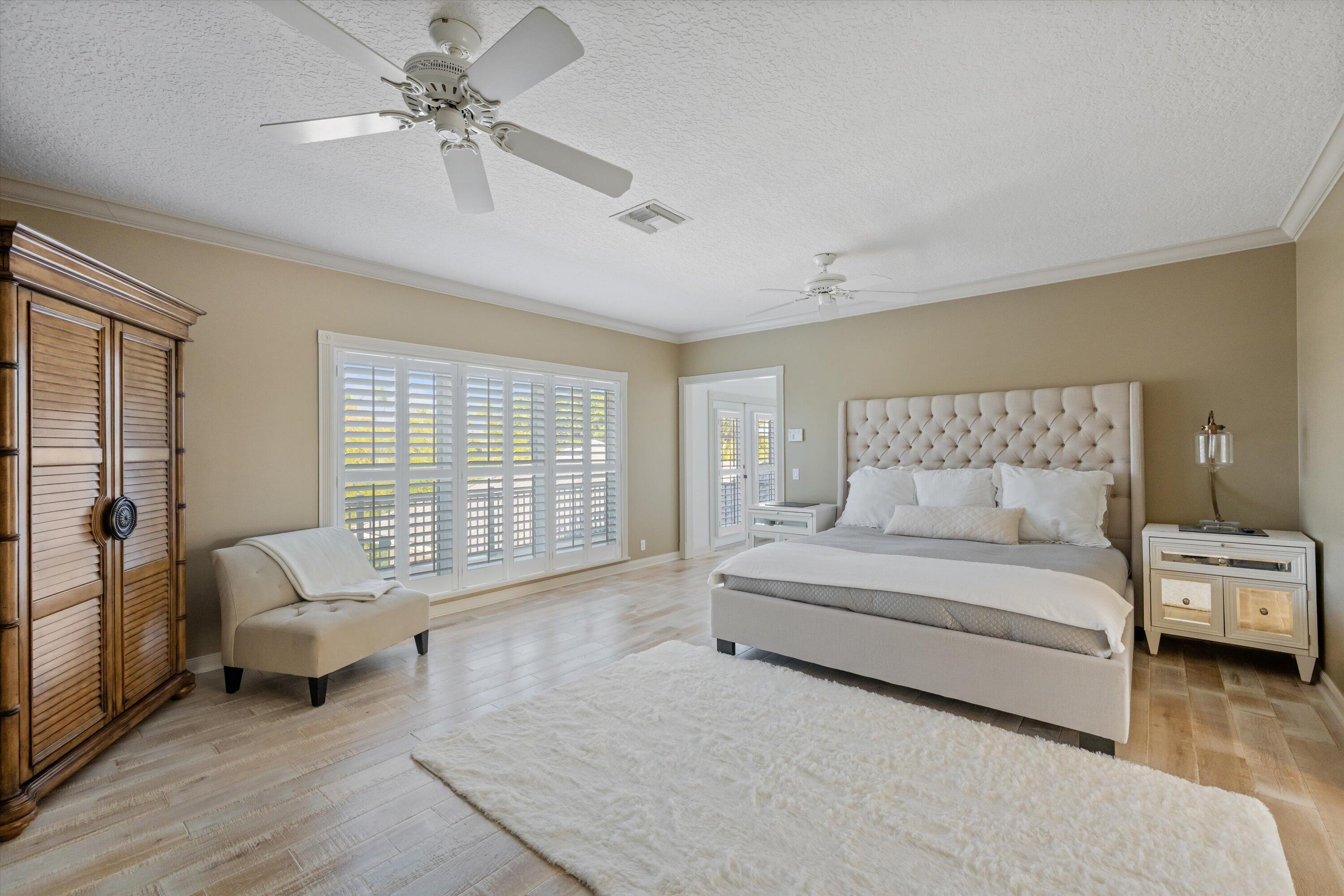 RIVERSIDE - Residential
