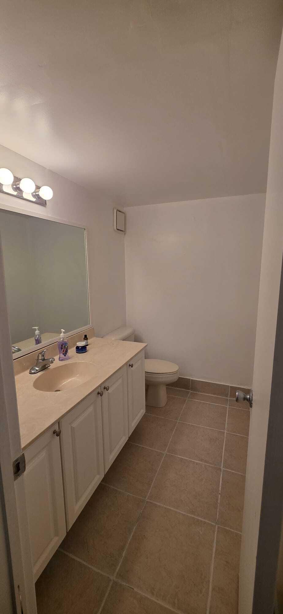 BELASERA AT PINE ISLAND CONDO - Residential Lease