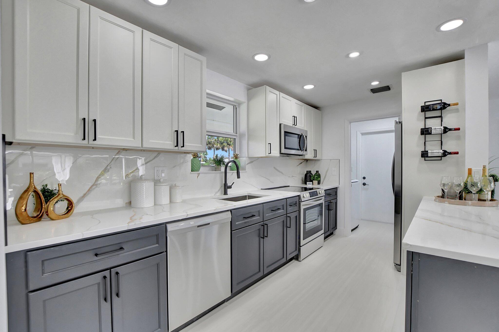 Boca Raton Square - Residential Lease