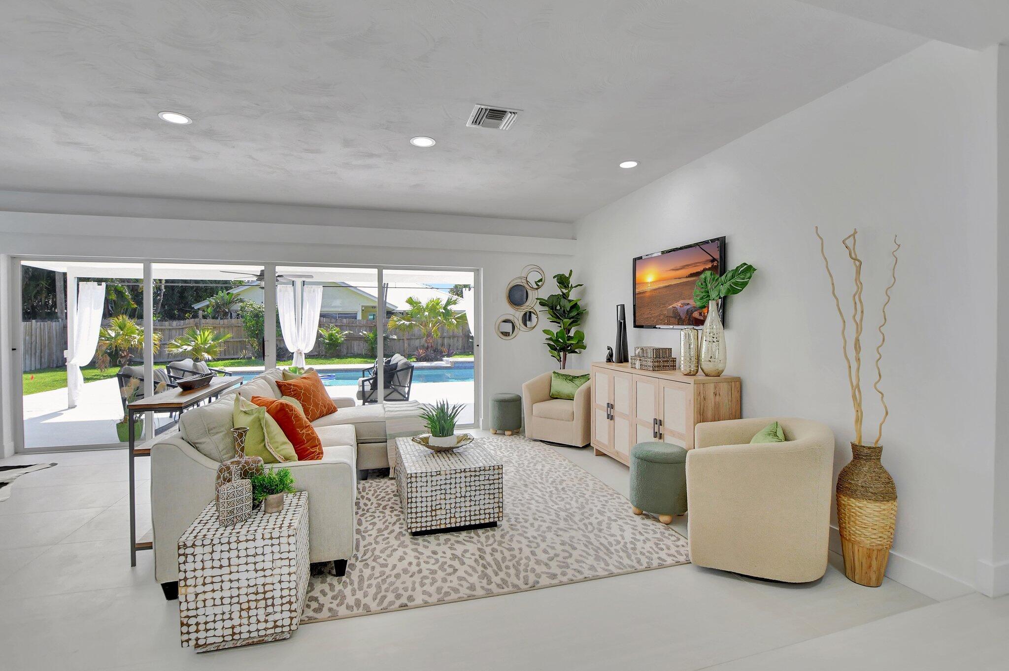 Boca Raton Square - Residential Lease