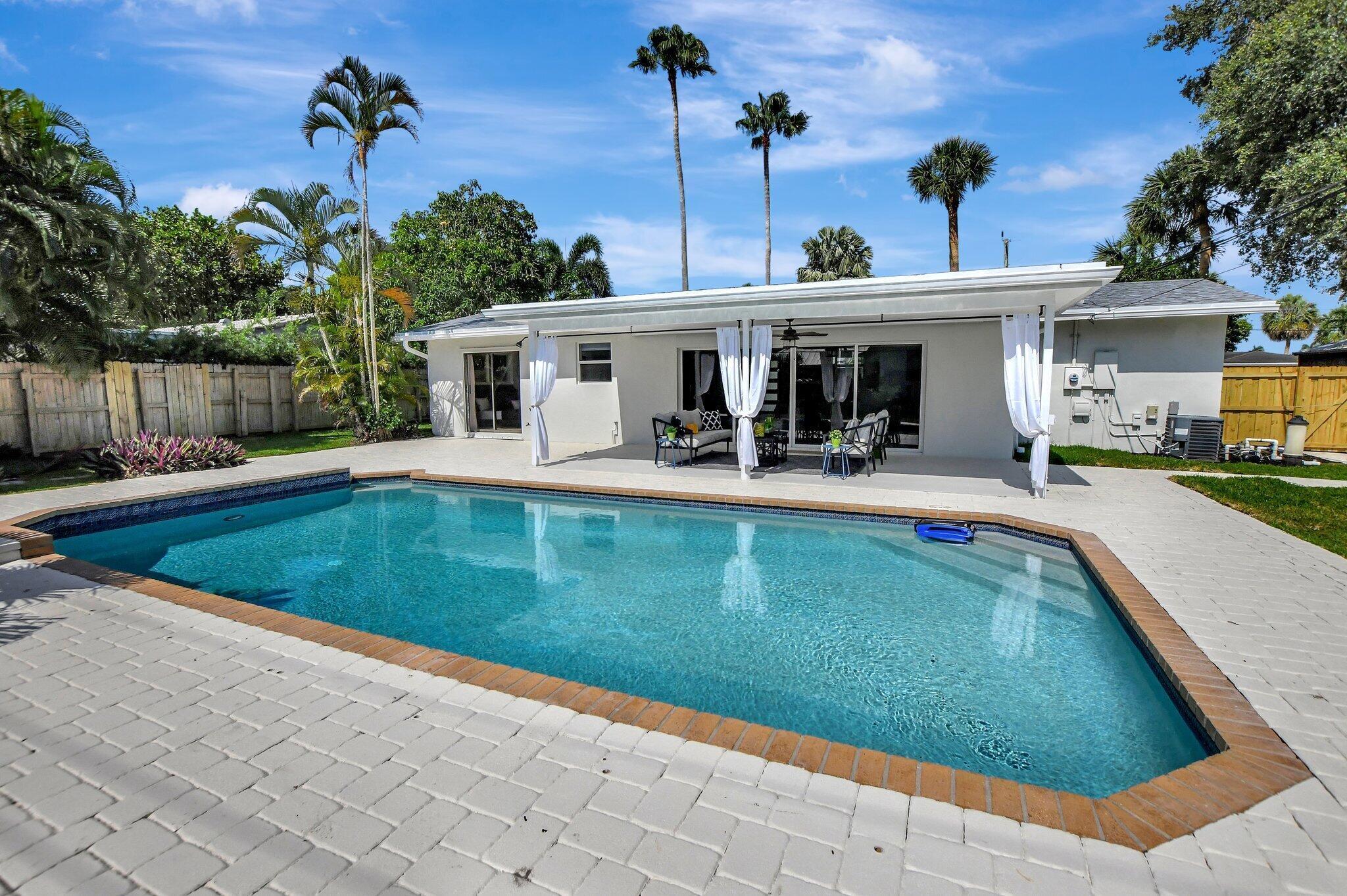 Boca Raton Square - Residential Lease