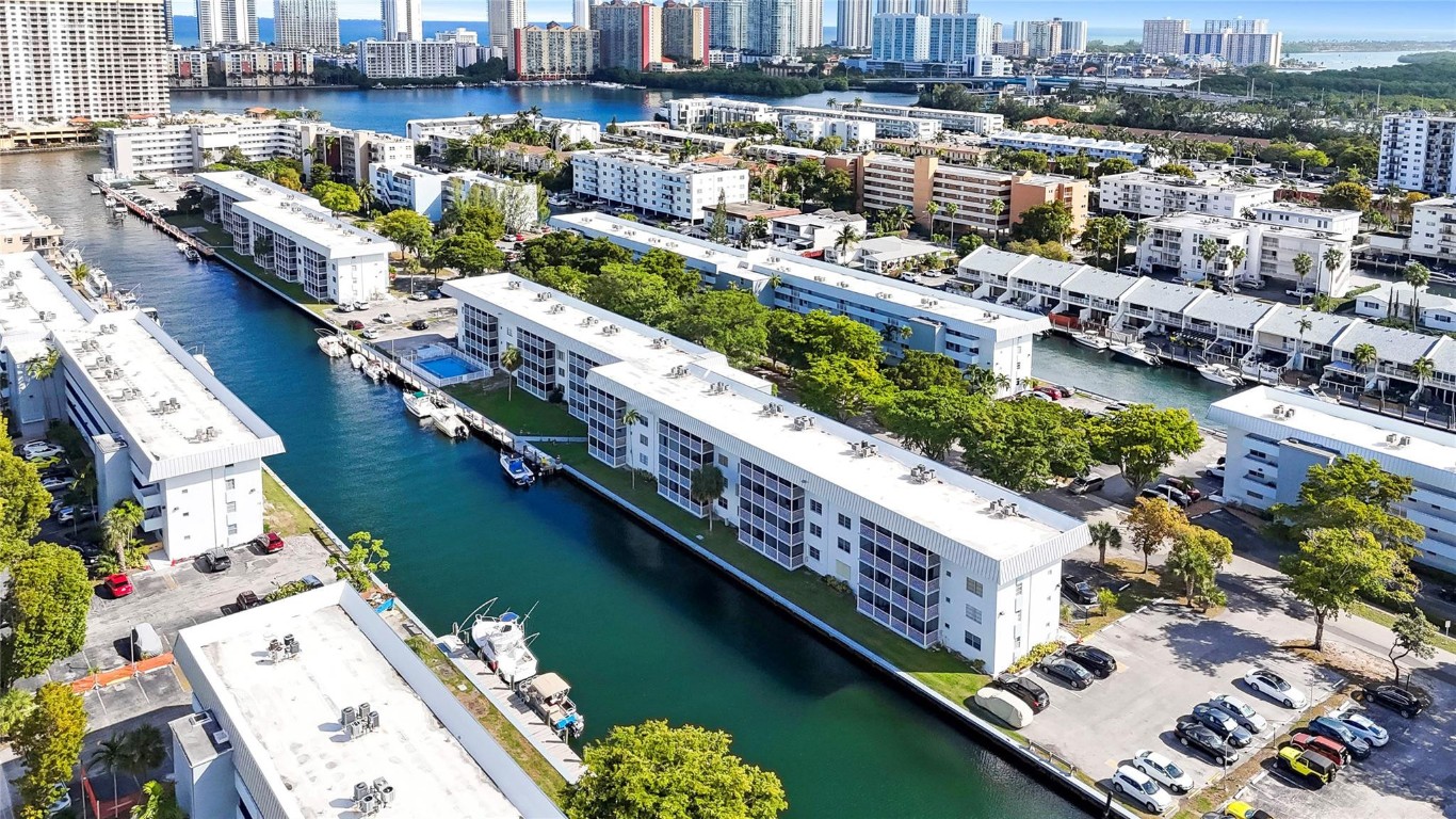 Eden Isles - Residential