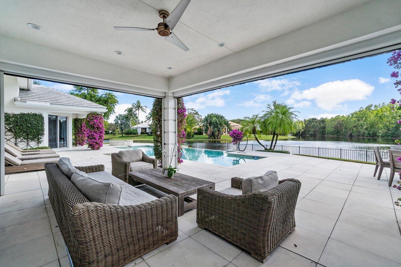 EQUESTRIAN CLUB ESTATES 1 - Residential