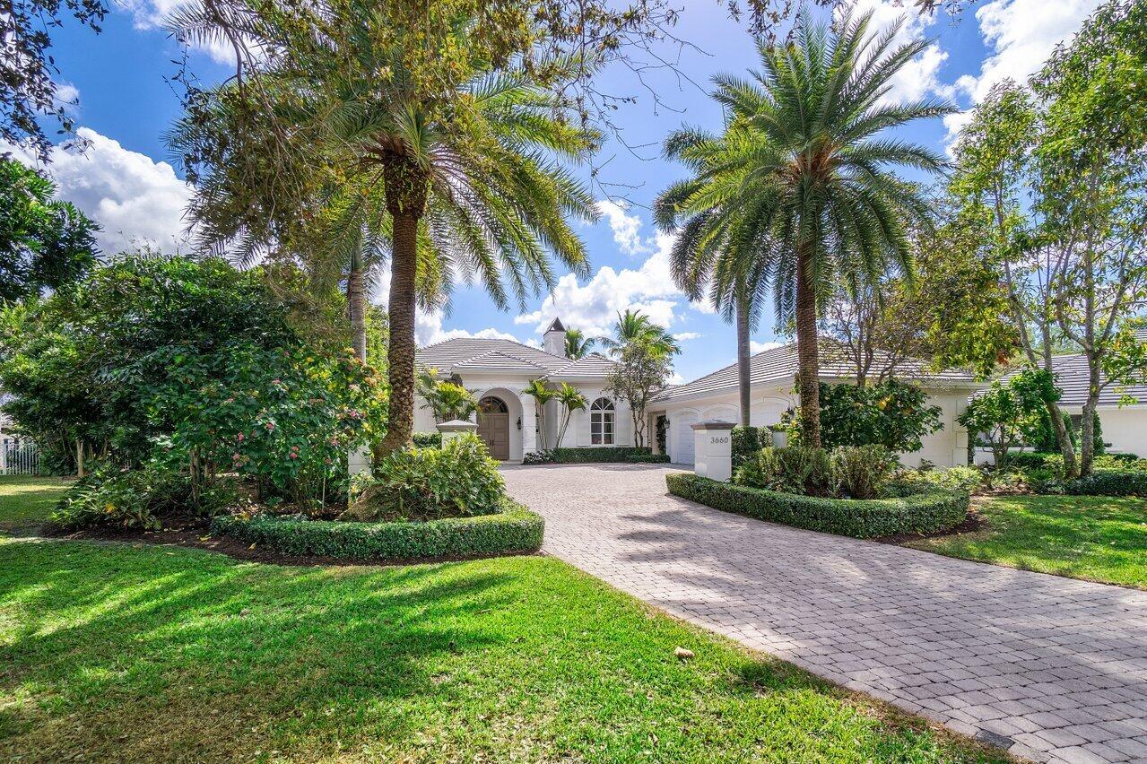 EQUESTRIAN CLUB ESTATES 1 - Residential