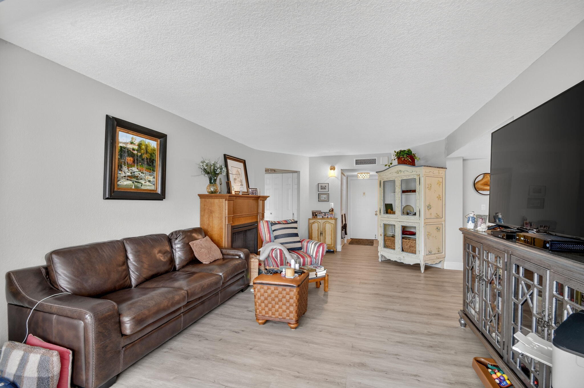 POINCIANA PLACE CONDO 1,2,8 AND 9 - Residential