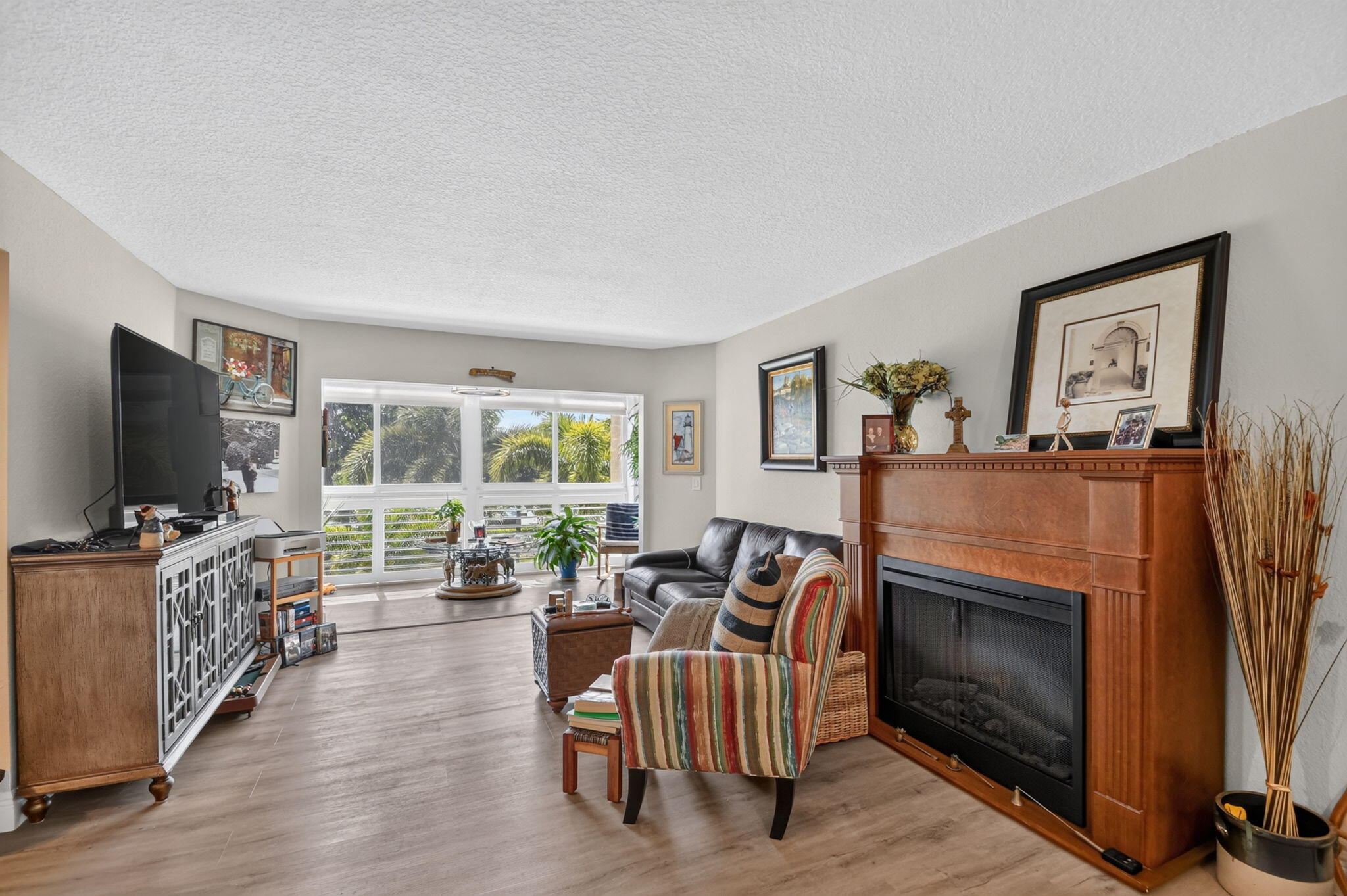 POINCIANA PLACE CONDO 1,2,8 AND 9 - Residential