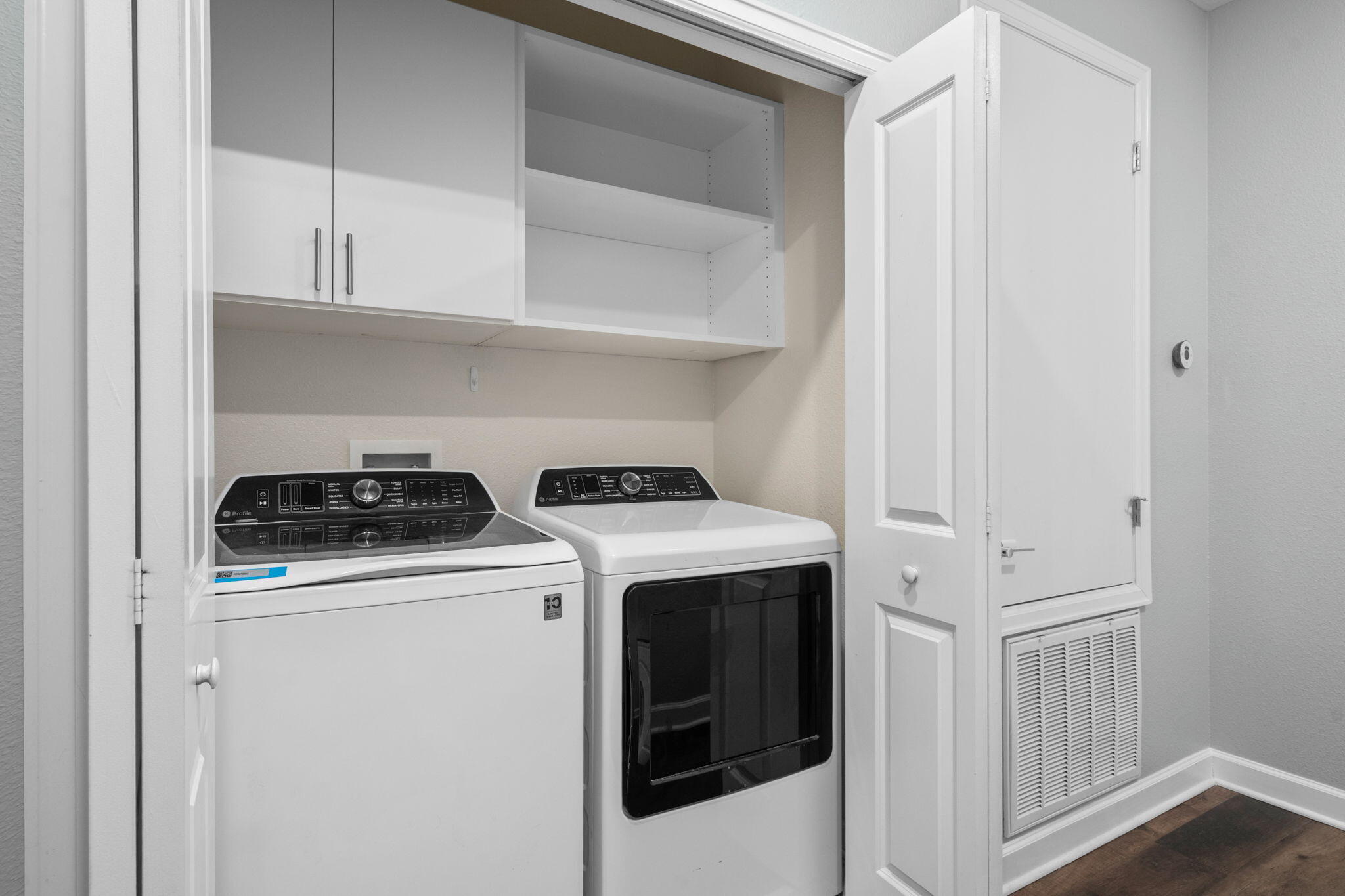 STOREY LAKE TRACT K - Residential