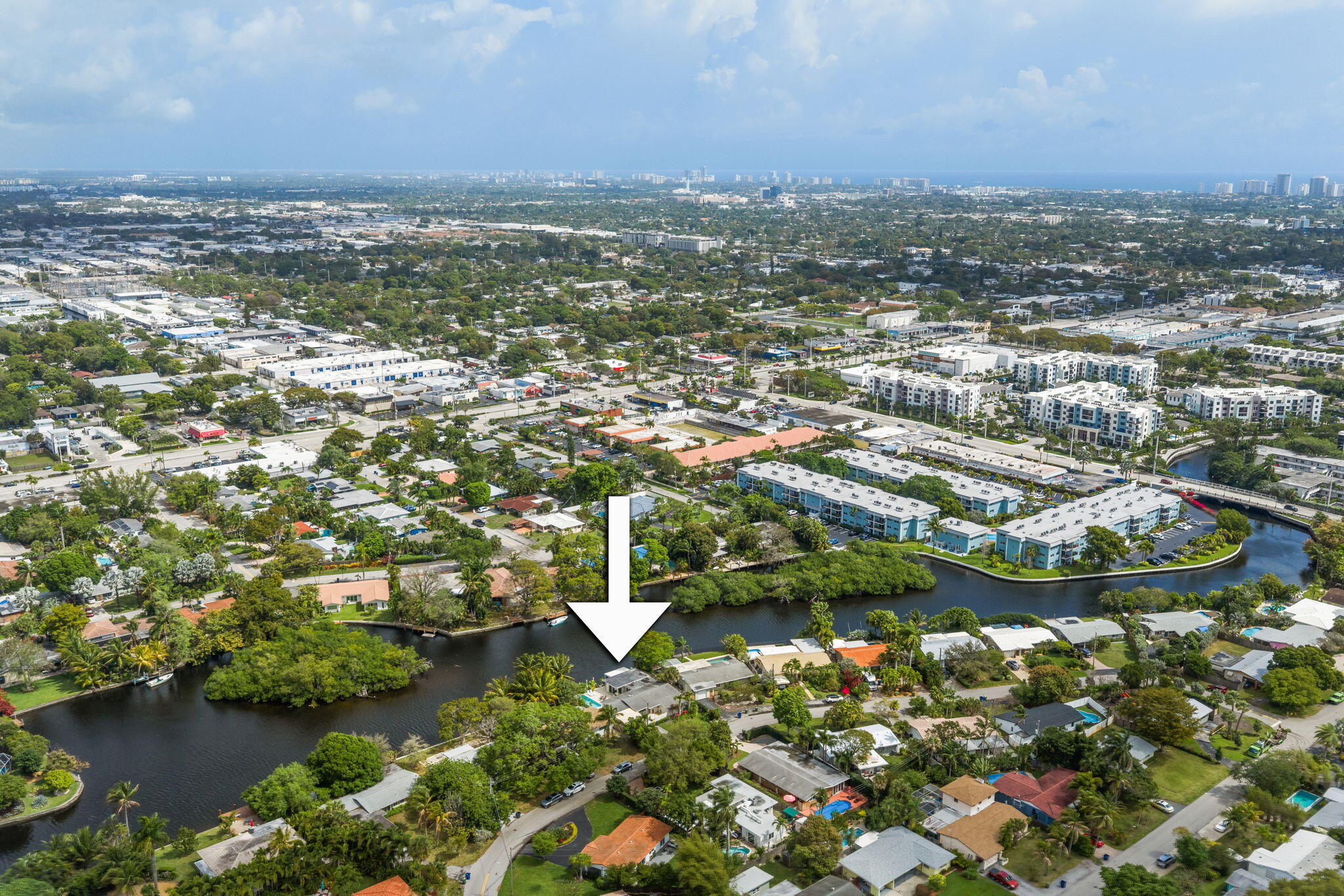TROPICAL MANORS ADD 26 - Residential