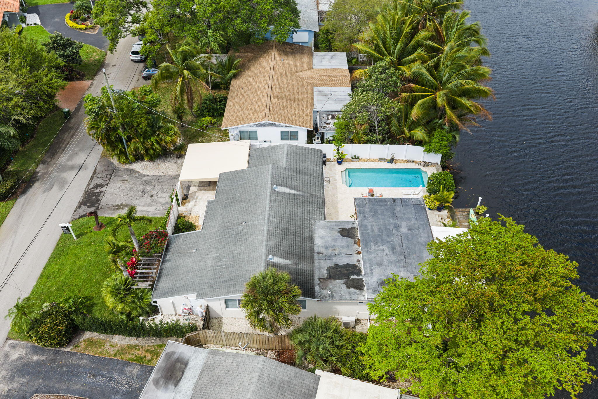 TROPICAL MANORS ADD 26 - Residential