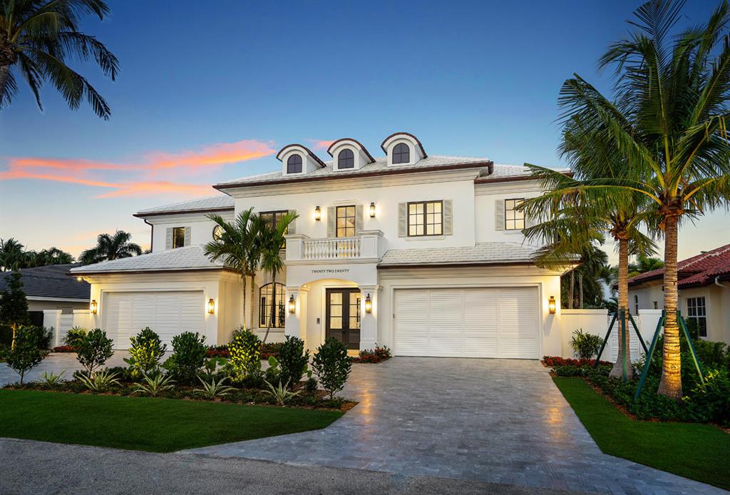 ROYAL PALM YACHT & COUNTRY CLUB - Residential