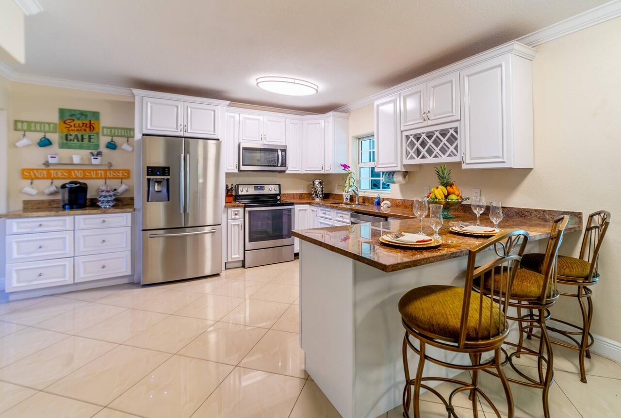FLORAL PARK LANTANA - Residential