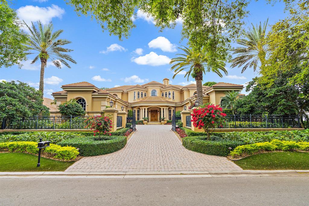 Admirals Cove - Residential